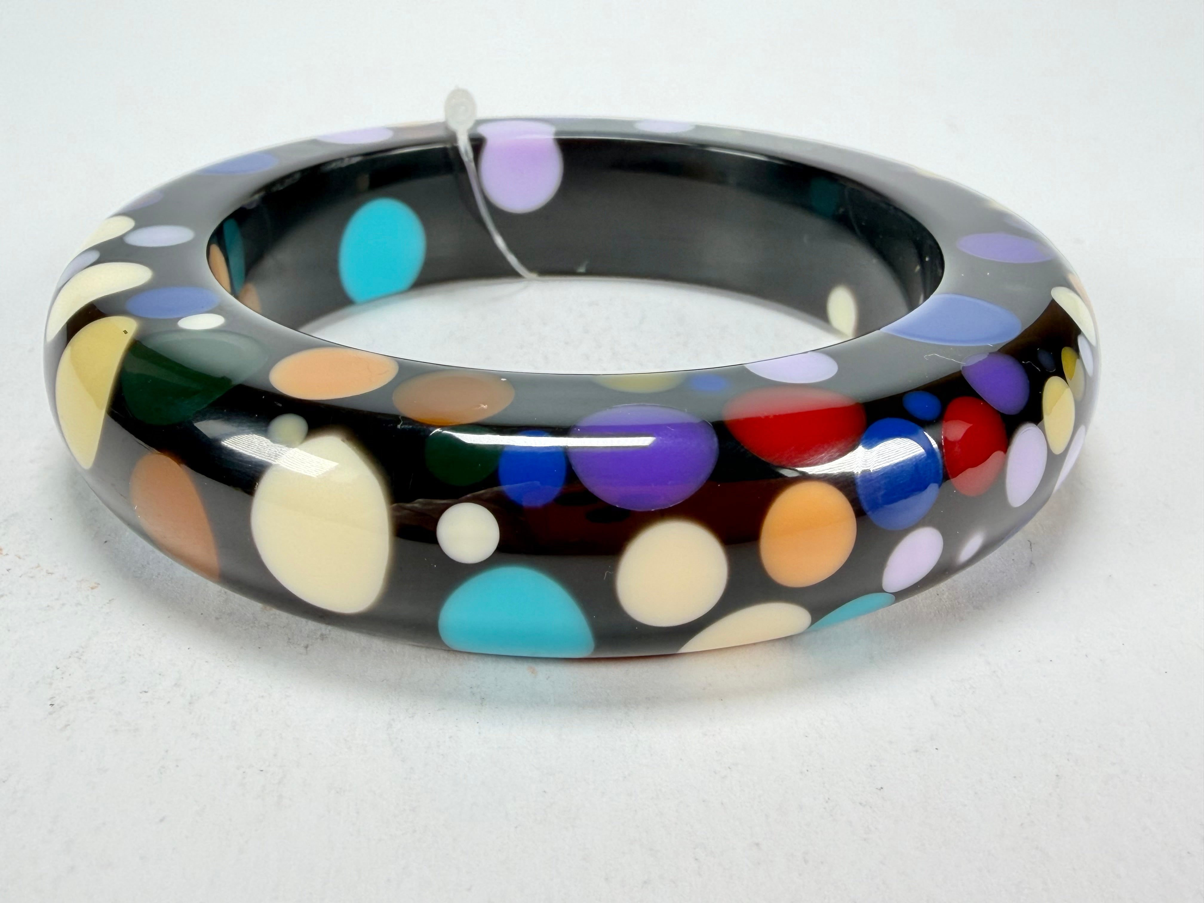 Jackie Brazil "Shinny Spotted" Black & Mix Spots Solid Round Resin 1.7cm Bangle ( B1726 )