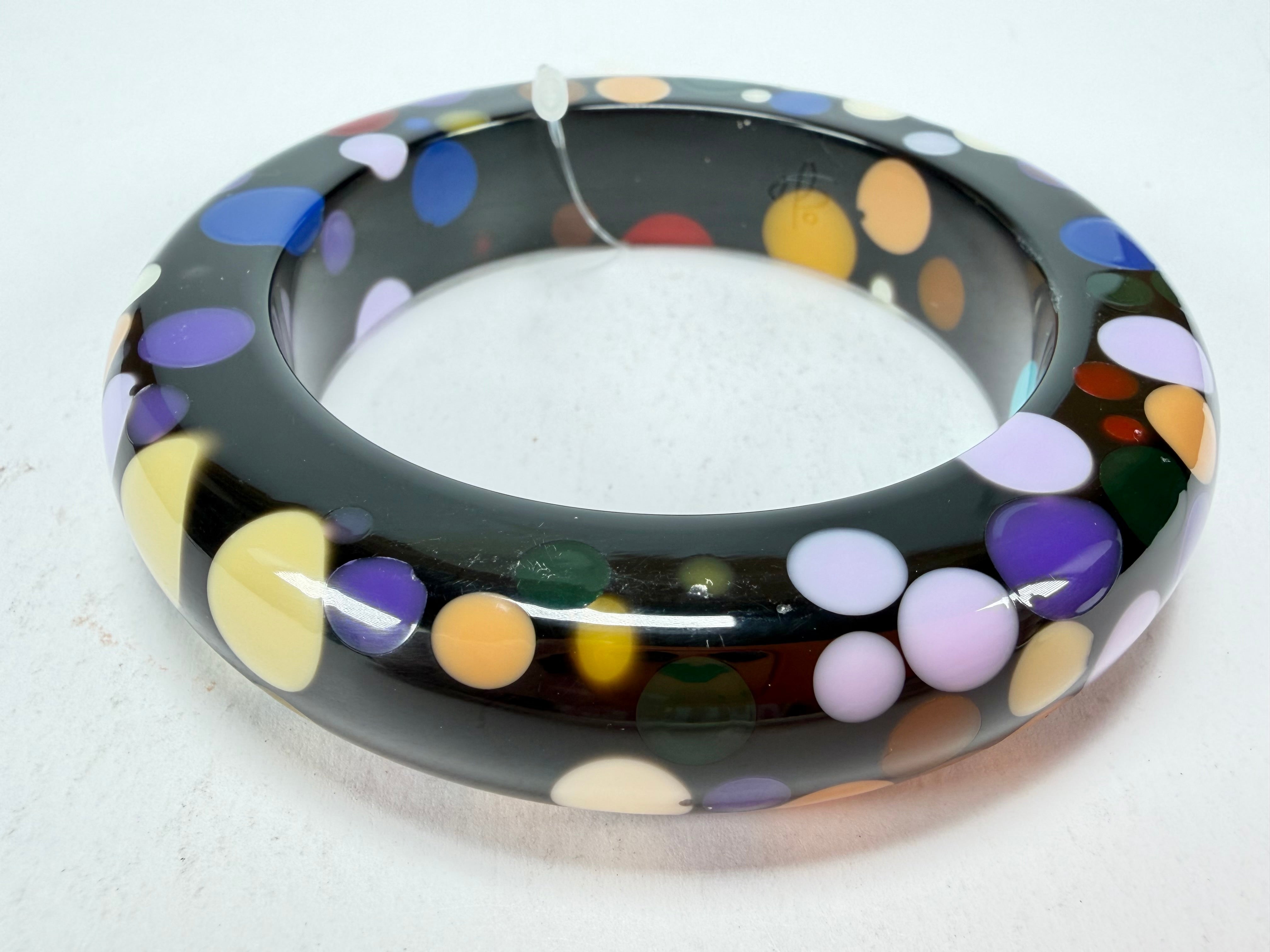 Jackie Brazil "Shinny Spotted" Black & Mix Spots Solid Round Resin 1.7cm Bangle ( B1726 )