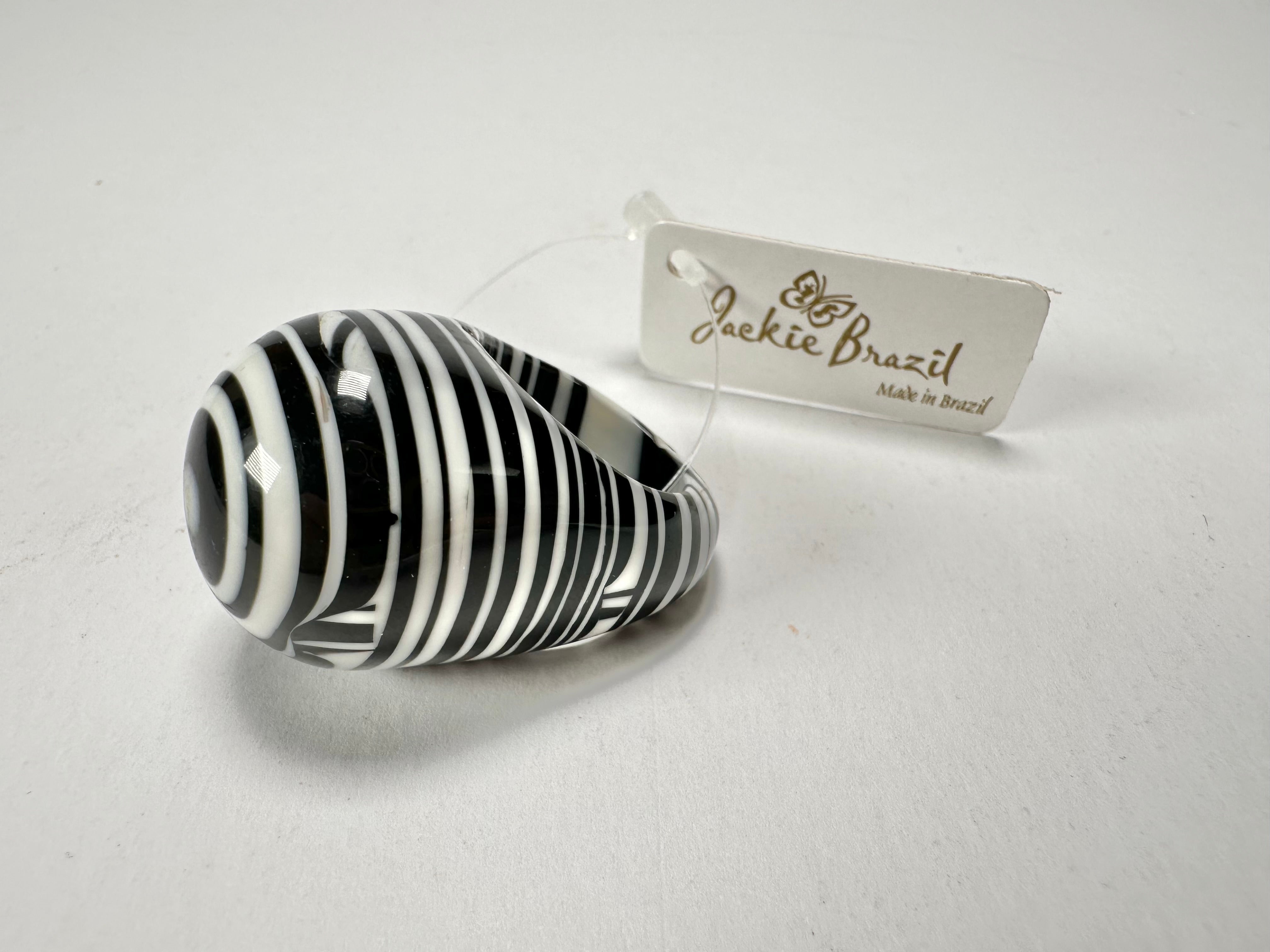 Jackie Brazil "Cat Eye" Liquorice Black & White Mix Large Domed Resin Ring ( R1159 ) UK P / USA 7.5