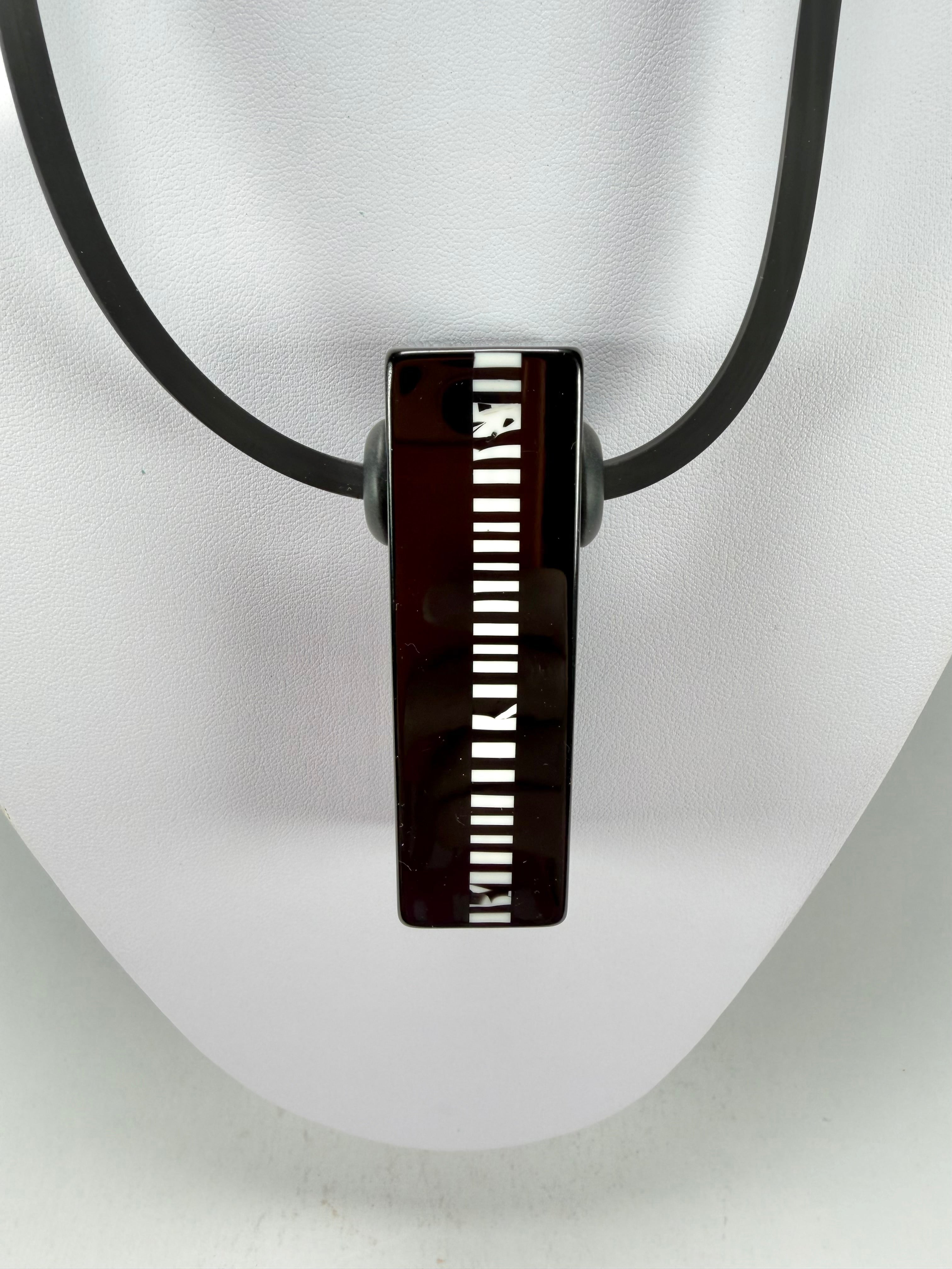 Jackie Brazil "Bar Code" Small Liquorice Pendant On Cord Resin Necklace ( N2214 )