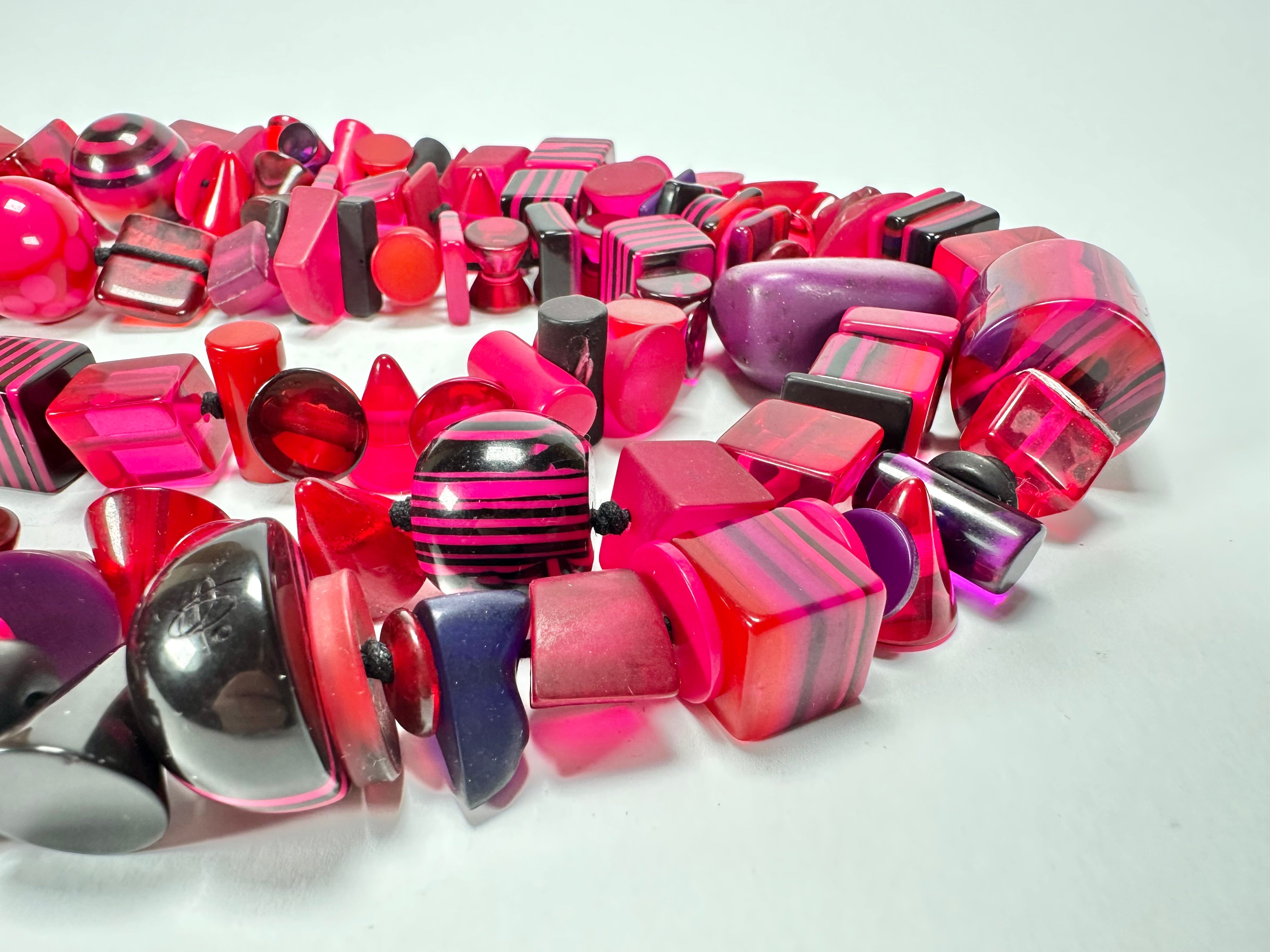 Jackie Brazil "Indiana" 3 Strand Multi-Bead Dark Pink Resin Necklace ( N0043 )