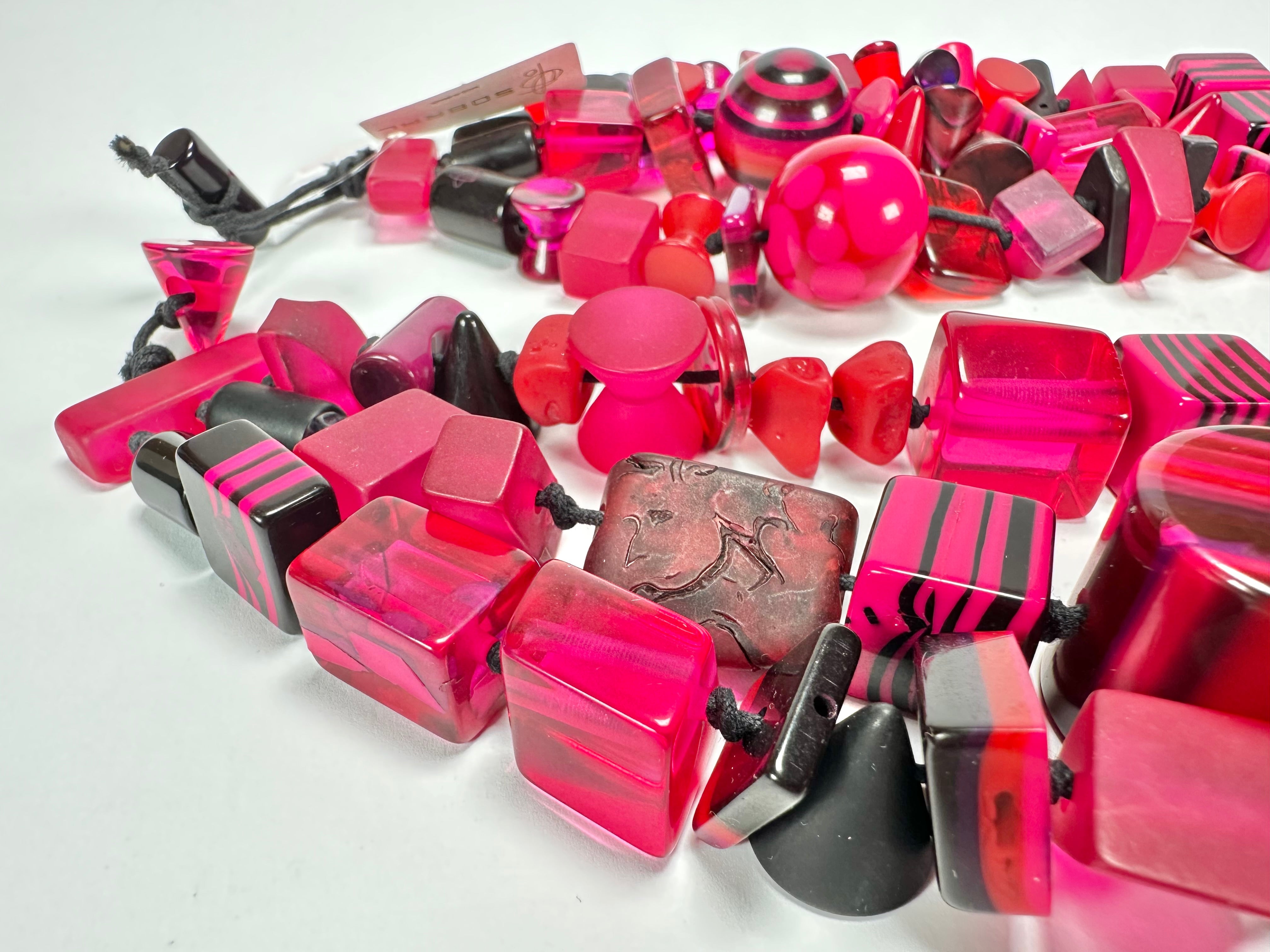 Jackie Brazil "Indiana" 3 Strand Multi-Bead Dark Pink Resin Necklace ( N0043 )