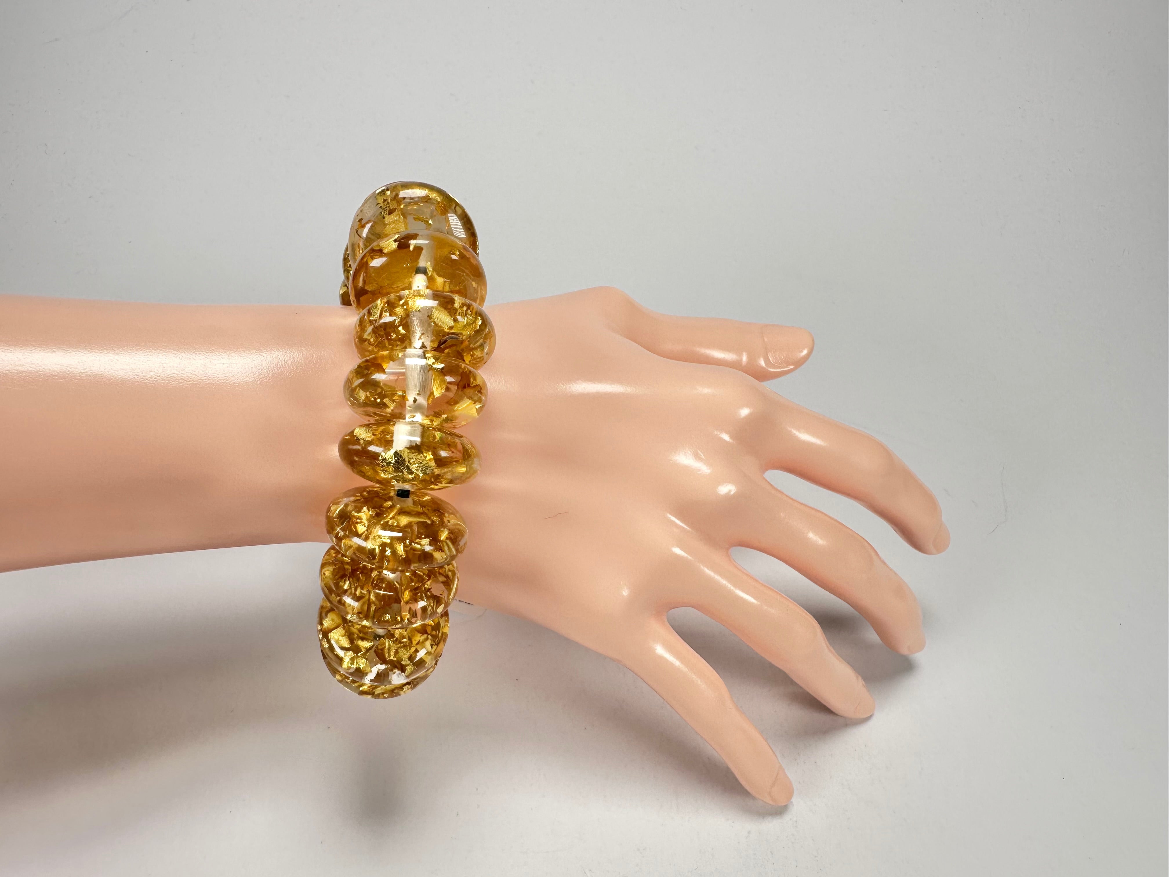 Jackie Brazil "Ana" Gold Flakes Elasticated Wheels Resin Bracelet ( B0910 )