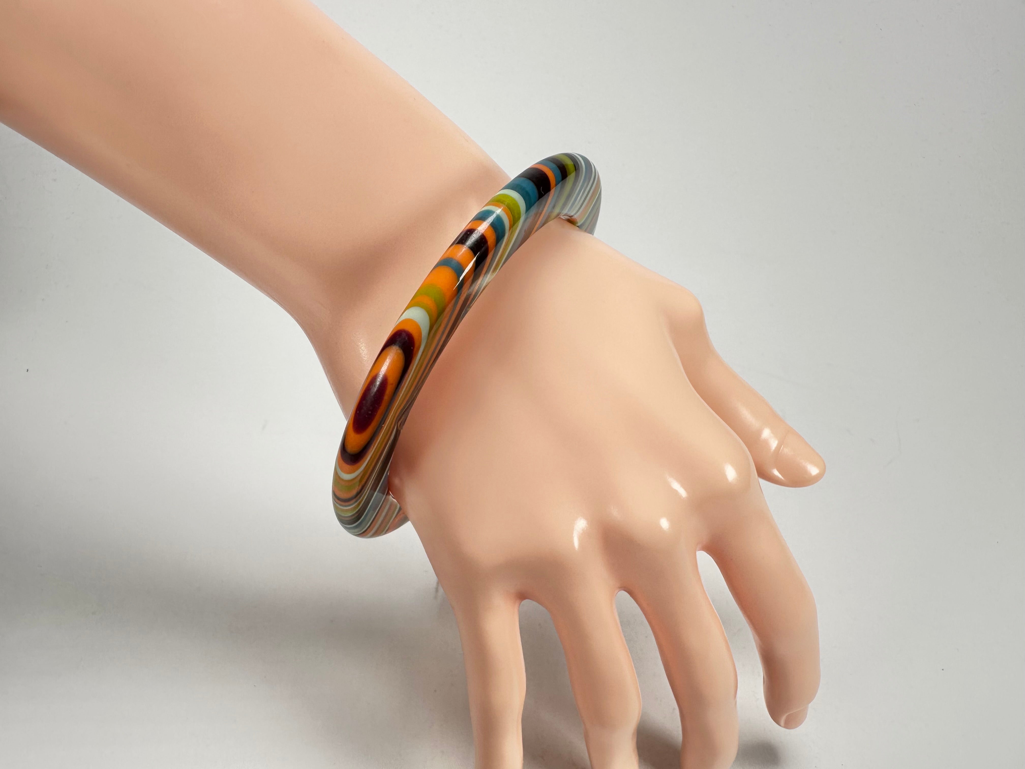 Jackie Brazil "Olympic Circles" Liquorice Allsorts Winter Colour 0.5cm Resin Bangle ( B2336 )