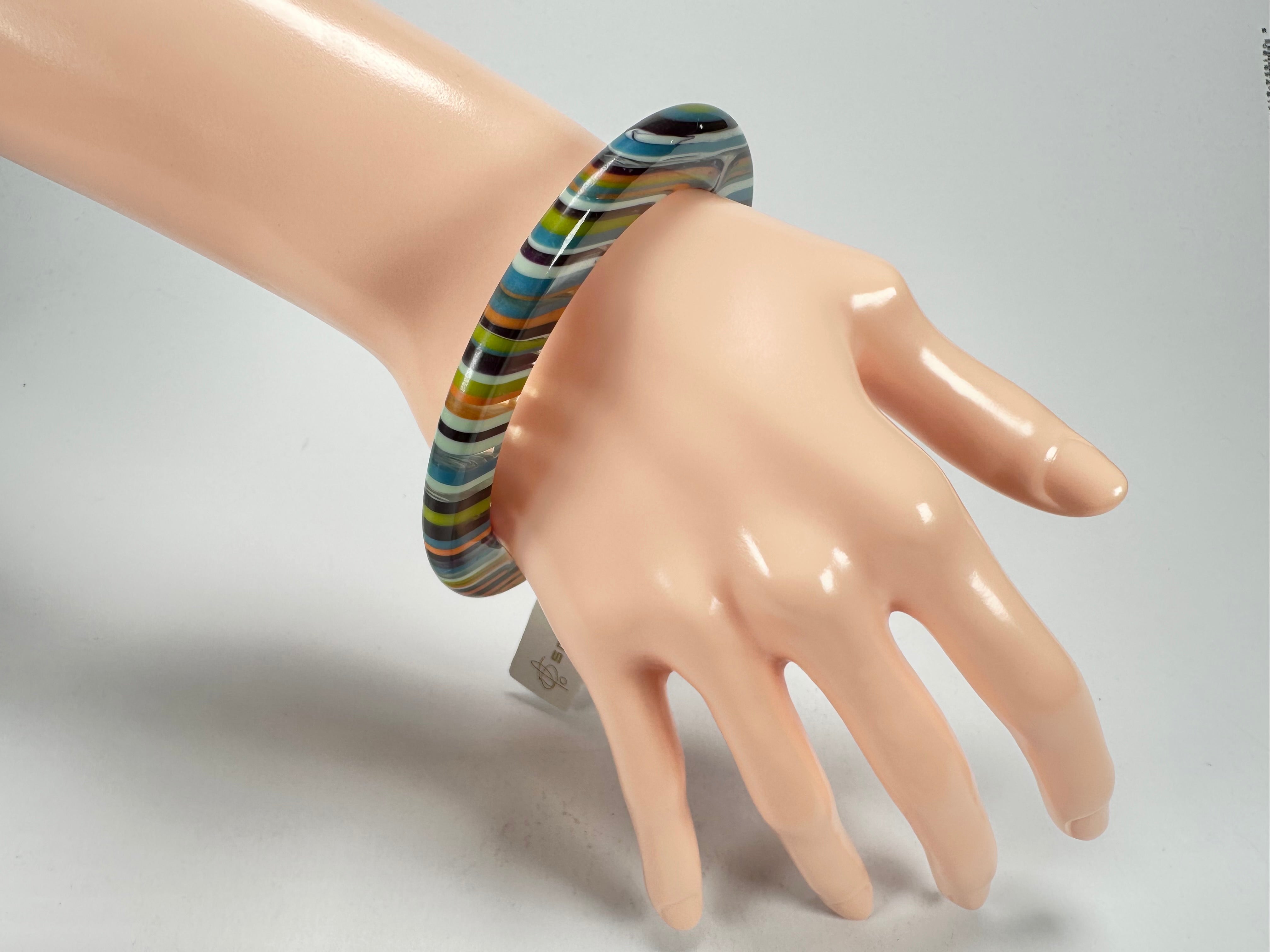 Jackie Brazil "Olympic Circles" Liquorice Allsorts Winter Colour 0.5cm Resin Bangle ( B2336 )