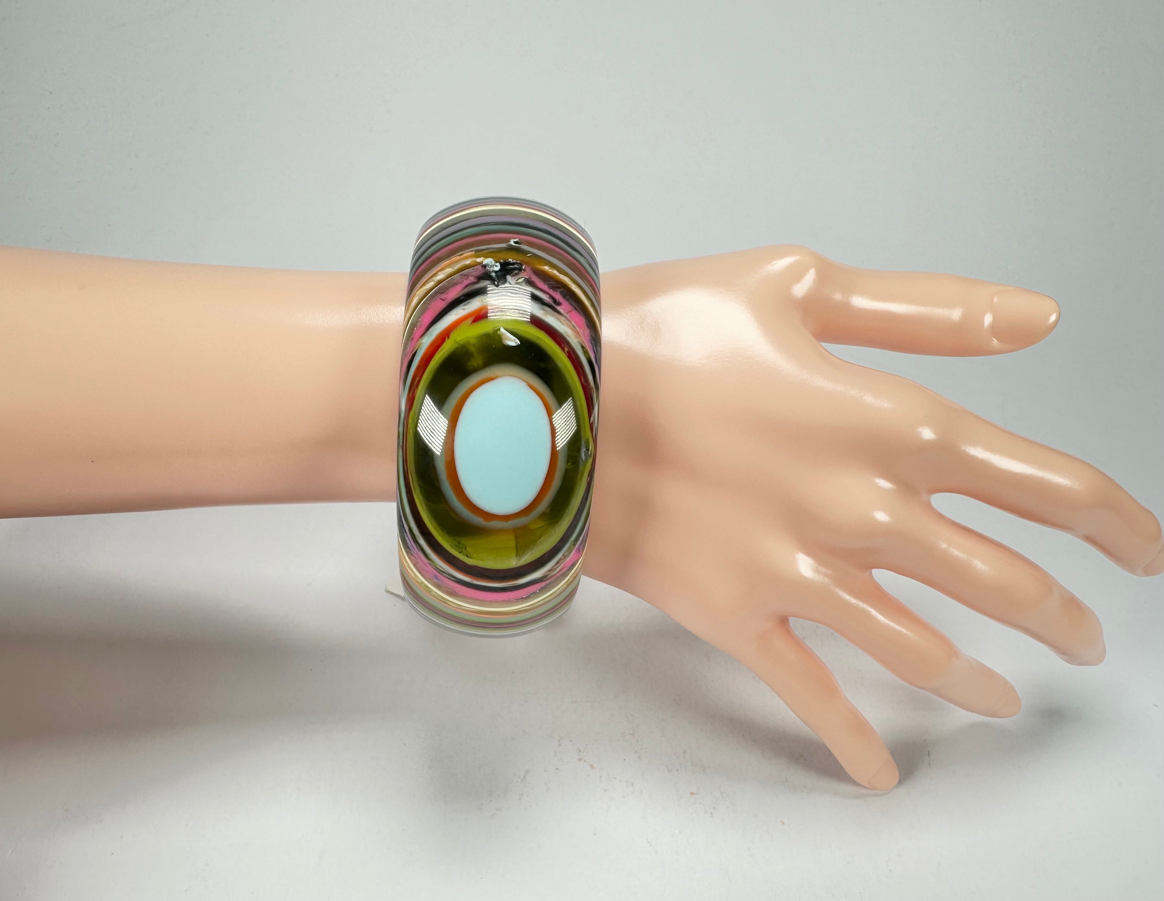 Jackie Brazil "All Sorts "Liquorice w/Cat Eye Mix Colours 3.4cm Bangle ( B2444 )