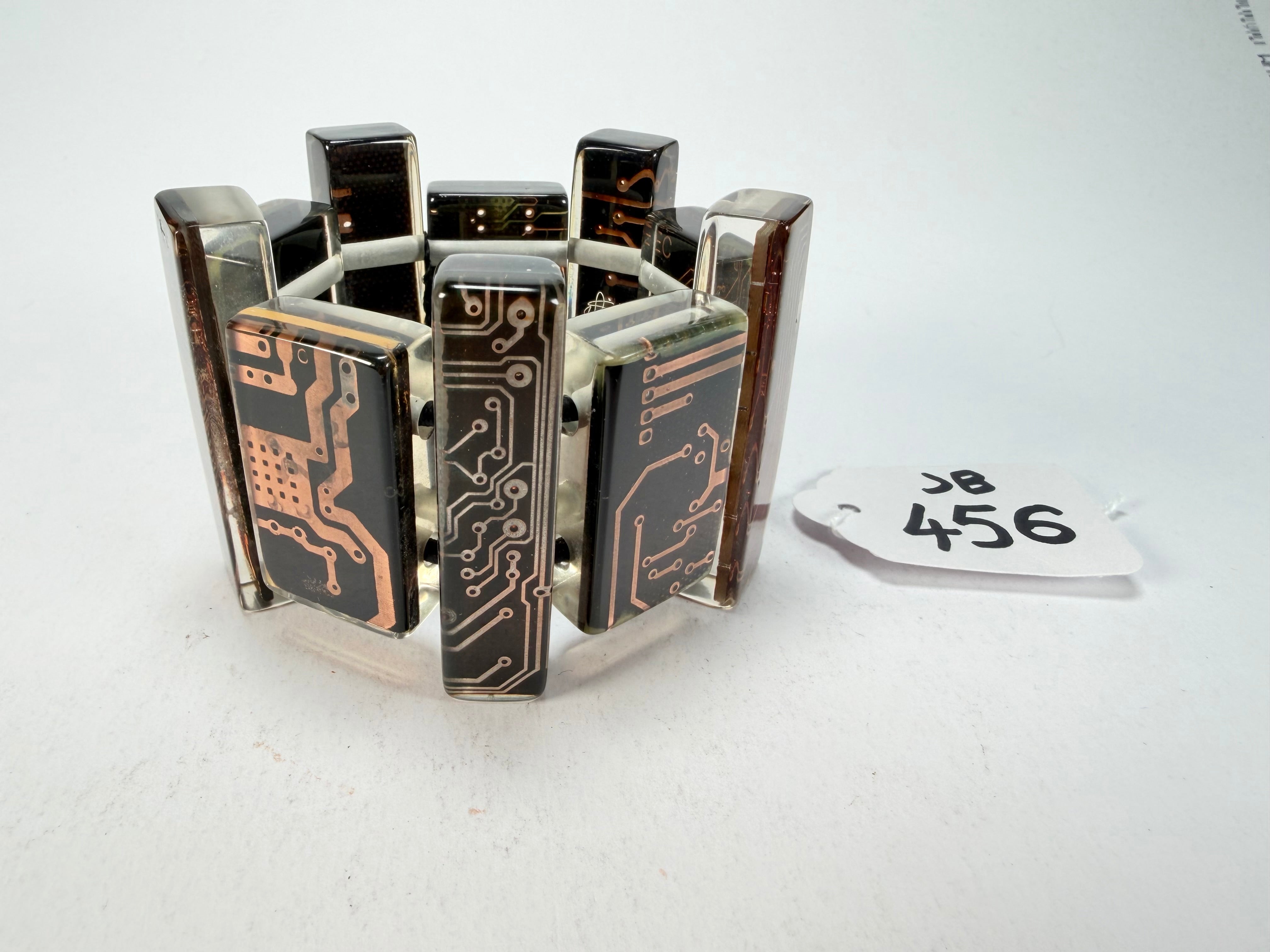 Jackie Brazil "Flash" Digital Mix Rectangles Elasticated Bracelet ( B3237 )