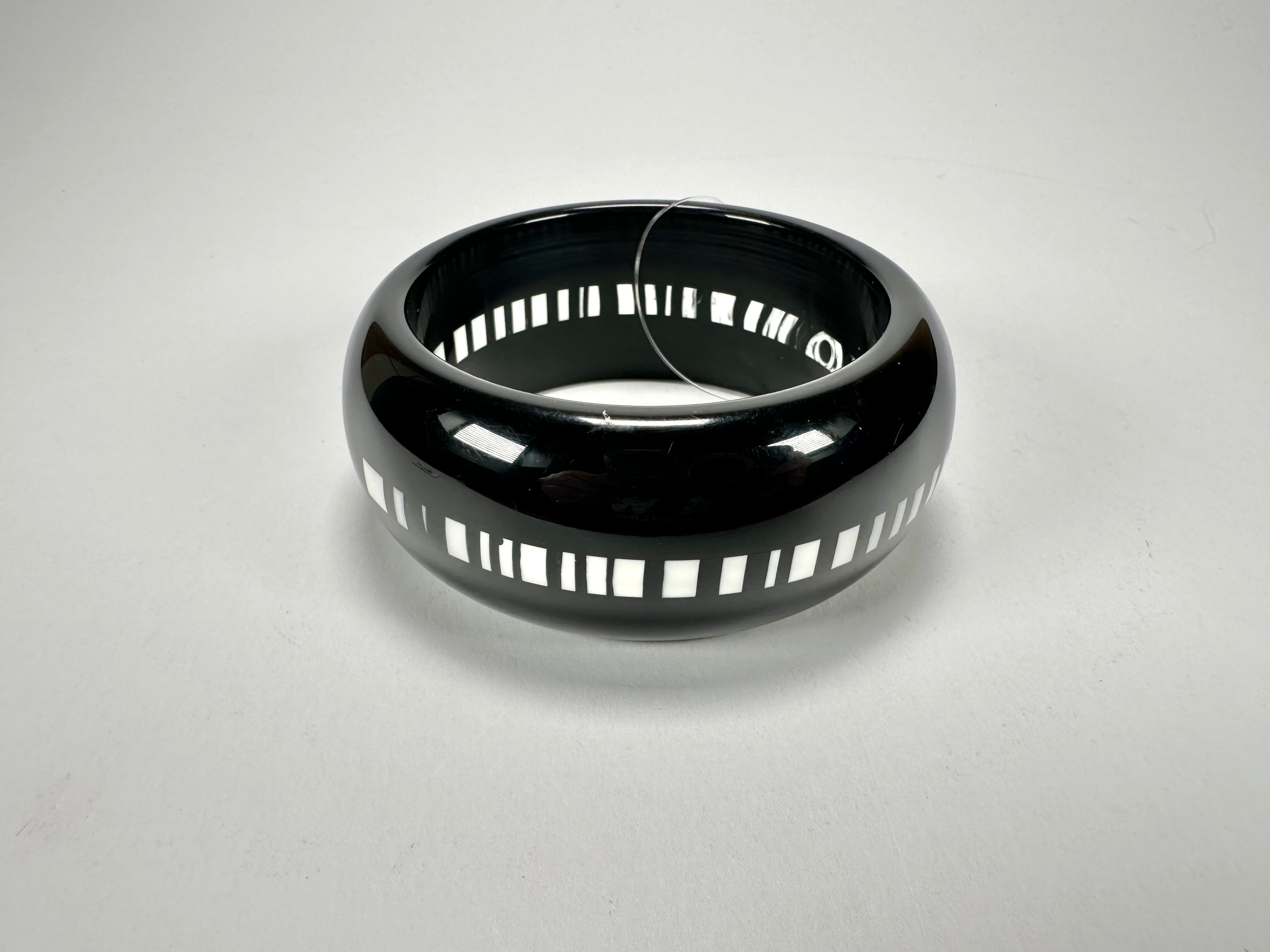 Jackie Brazil "Bar Code" Black & White Solid Round 3.4cm Bangle ( B2162 )