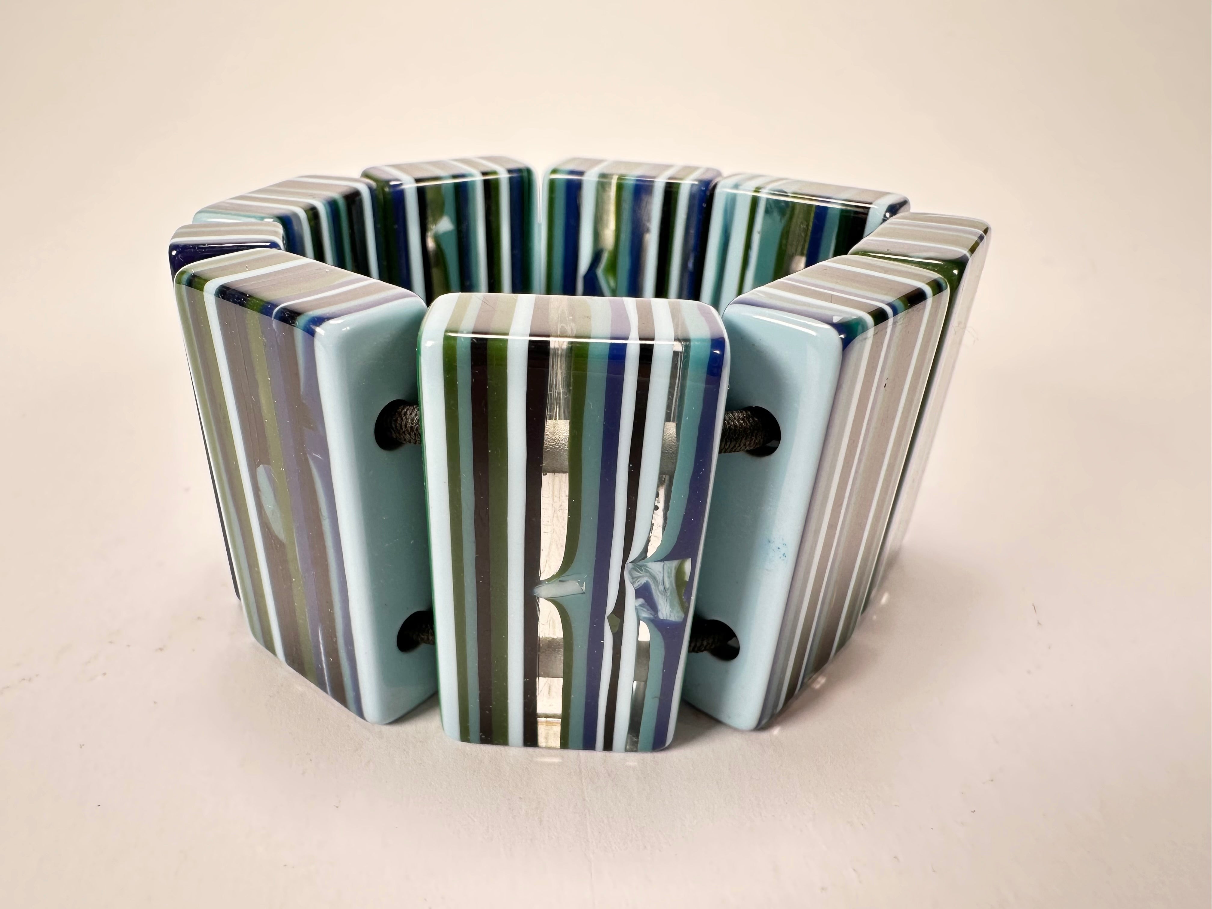 Jackie Brazil "Pop Art" Liquorice Blue Mix 8 Squares Elasticated Bracelet ( B0376 )