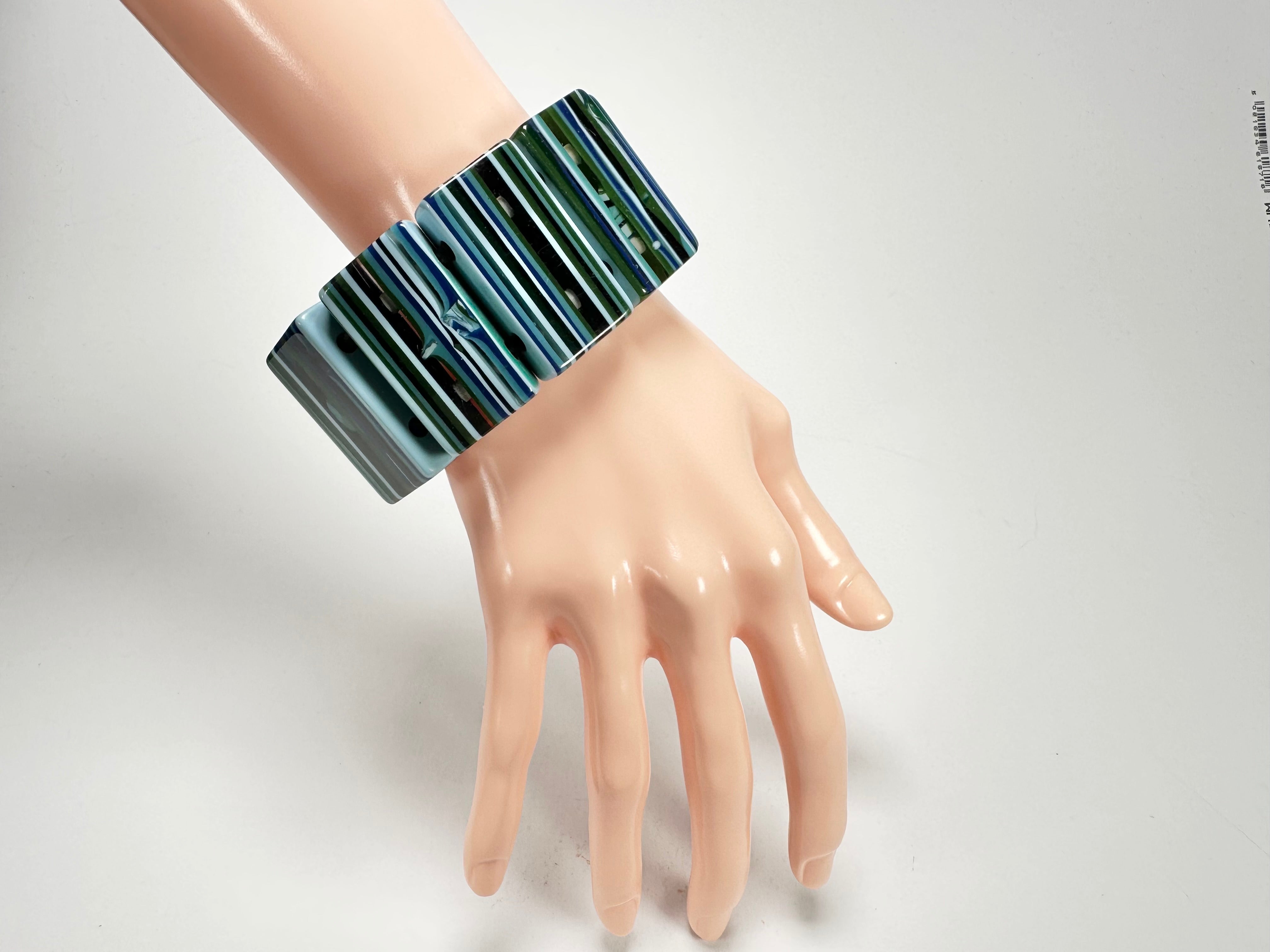 Jackie Brazil "Pop Art" Liquorice Blue Mix 8 Squares Elasticated Bracelet ( B0376 )