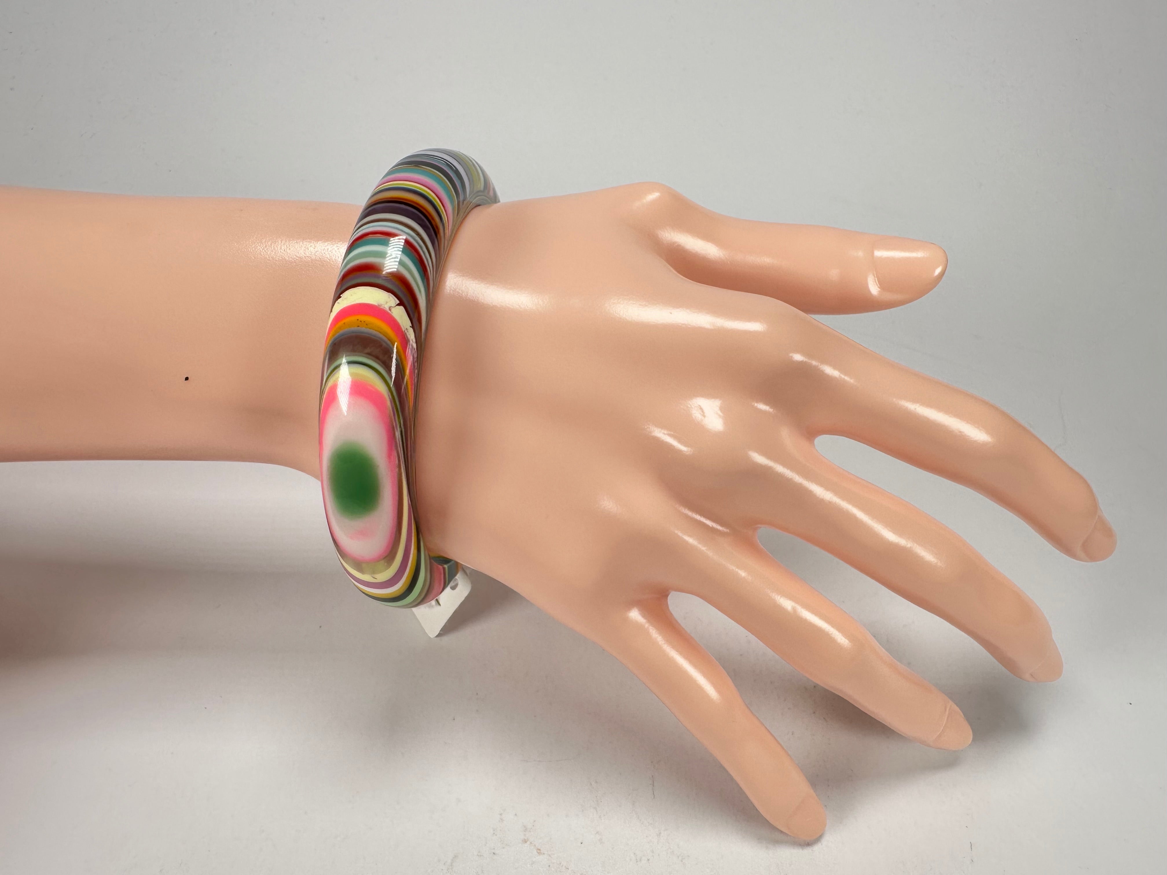 Jackie Brazil "Thin Cat Eye" Liquorice Allsorts with Cat Eye Spring Colour 1.3cm Resin Bangle ( B1151 )