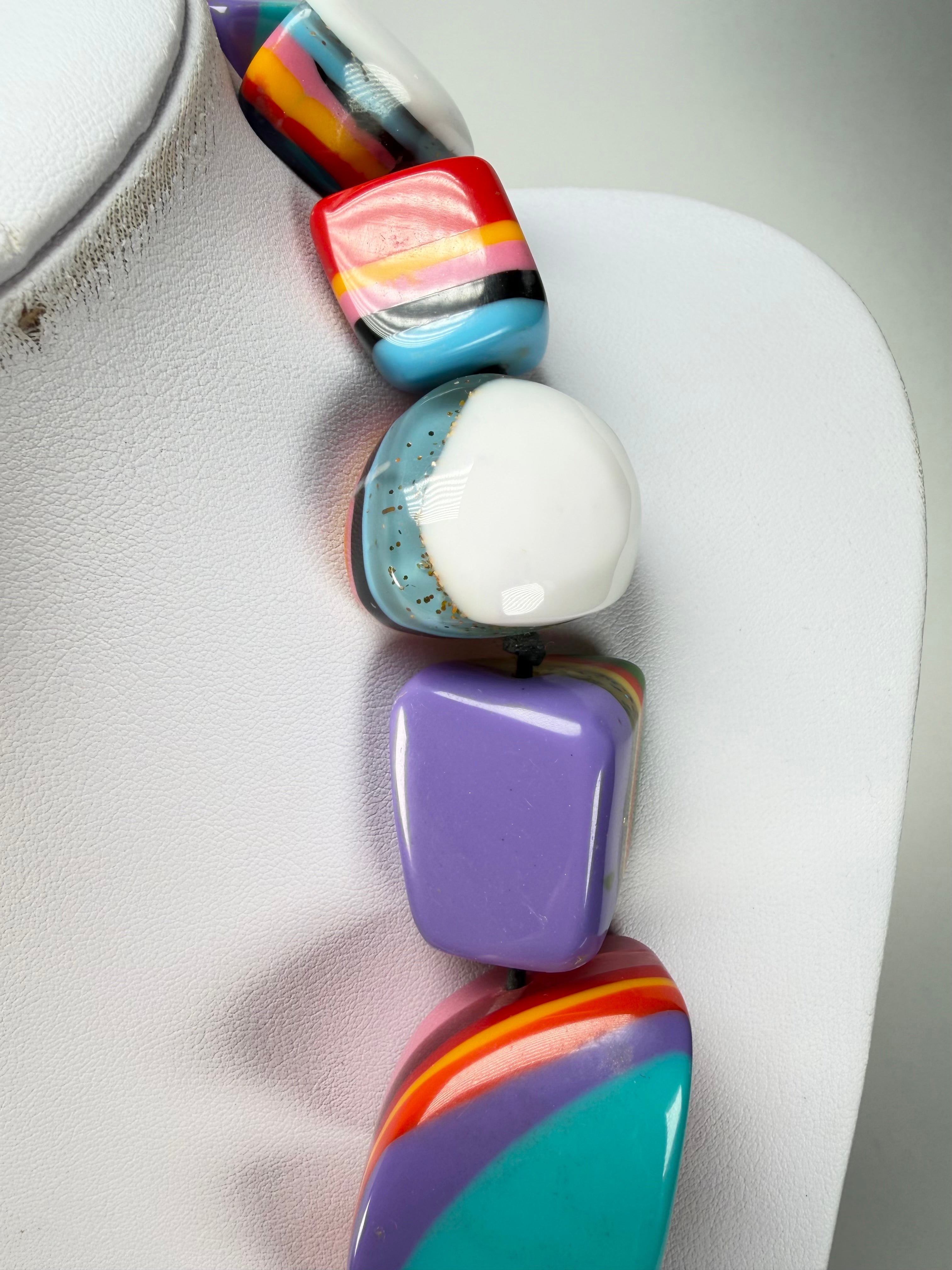 Jackie Brazil "Natural" Pop Art Large Stones 55cm Resin Necklace ( N0378 )