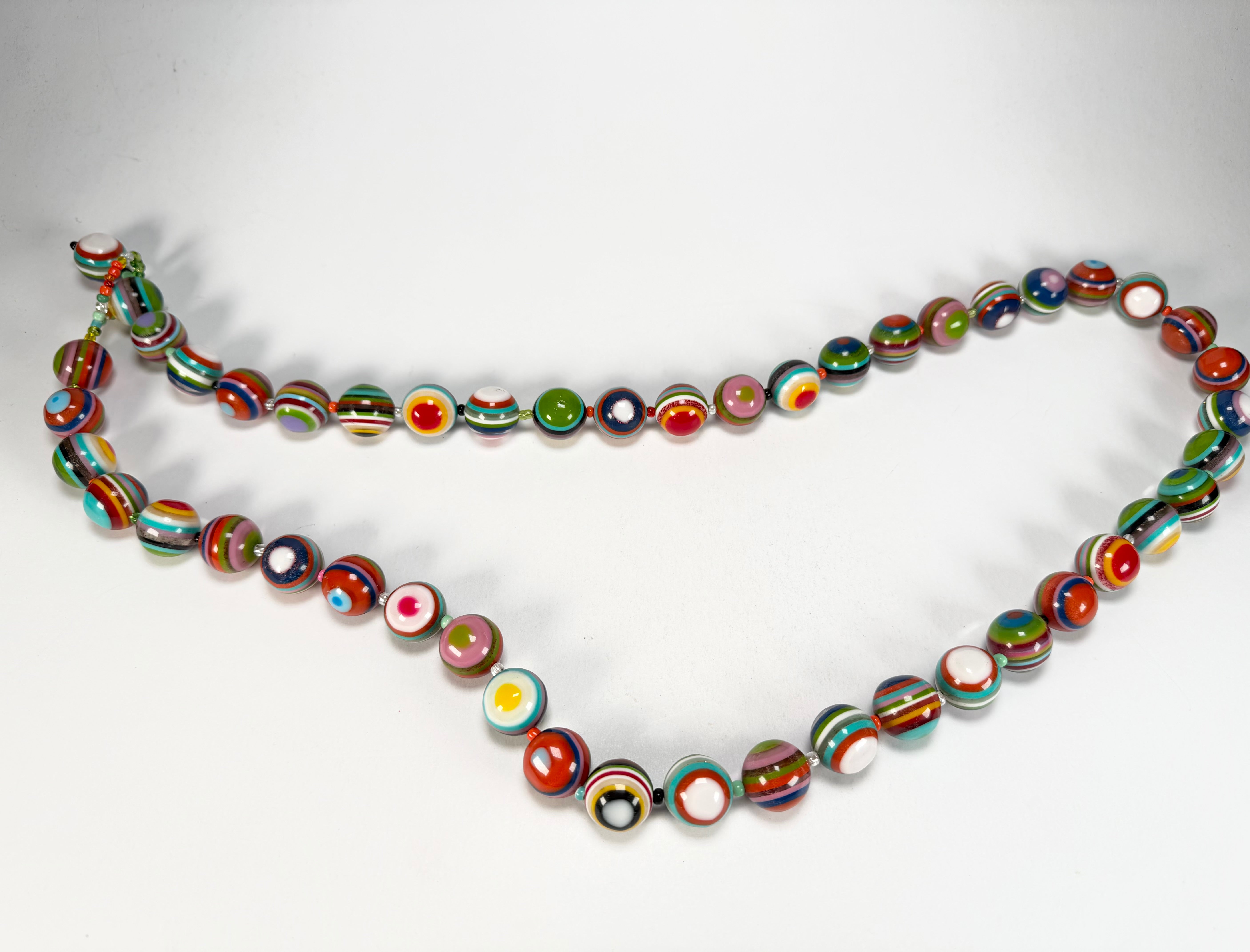Jackie Brazil "Lola" Liquorice Stripes Medium Spheres 110cm Resin Necklace ( N2900 )