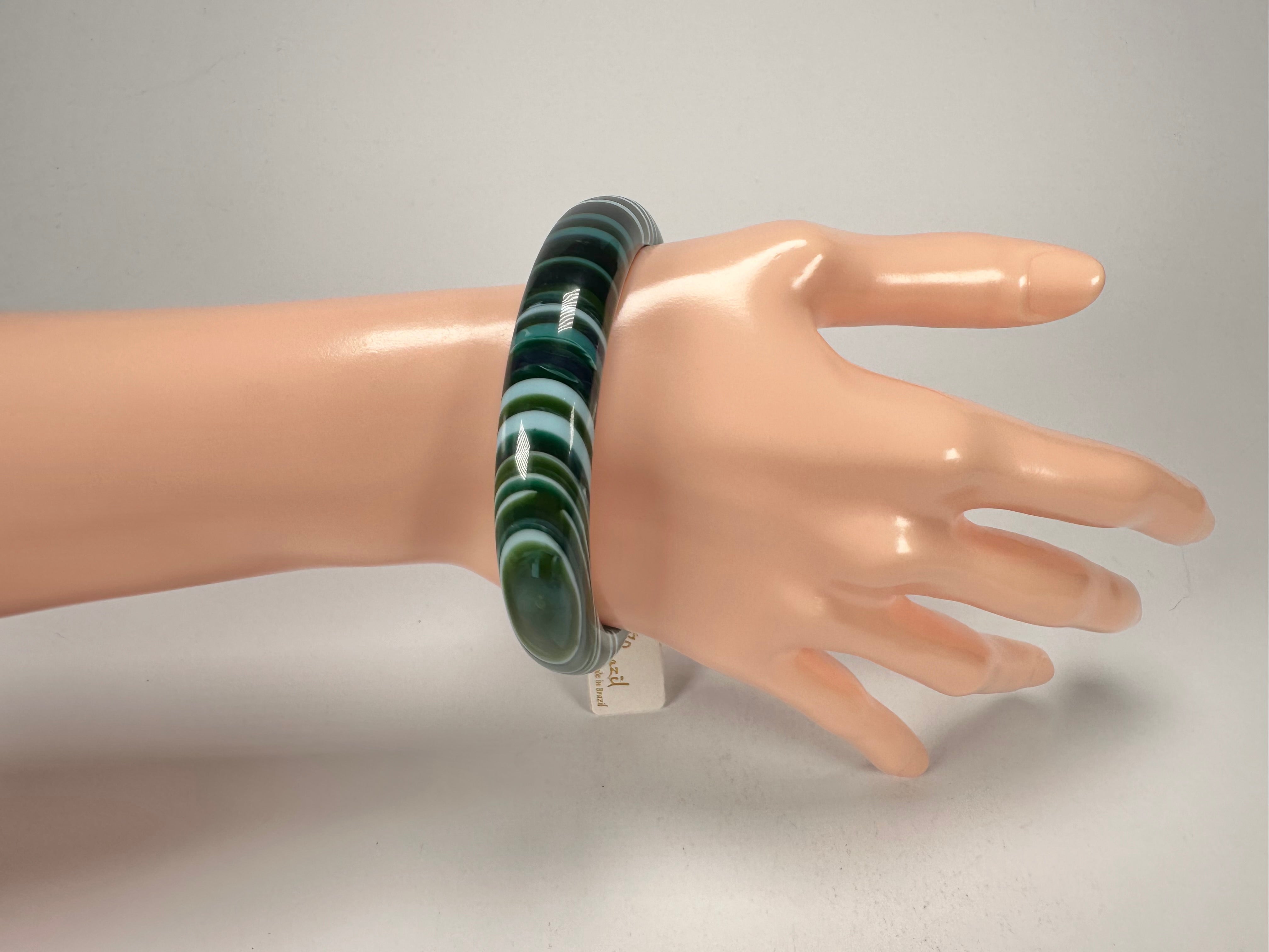 Jackie Brazil "Thin Cat Eye" Liquorice Allsorts with Cat Eye Blue Mix 1.3cm Resin Bangle ( B1151 )