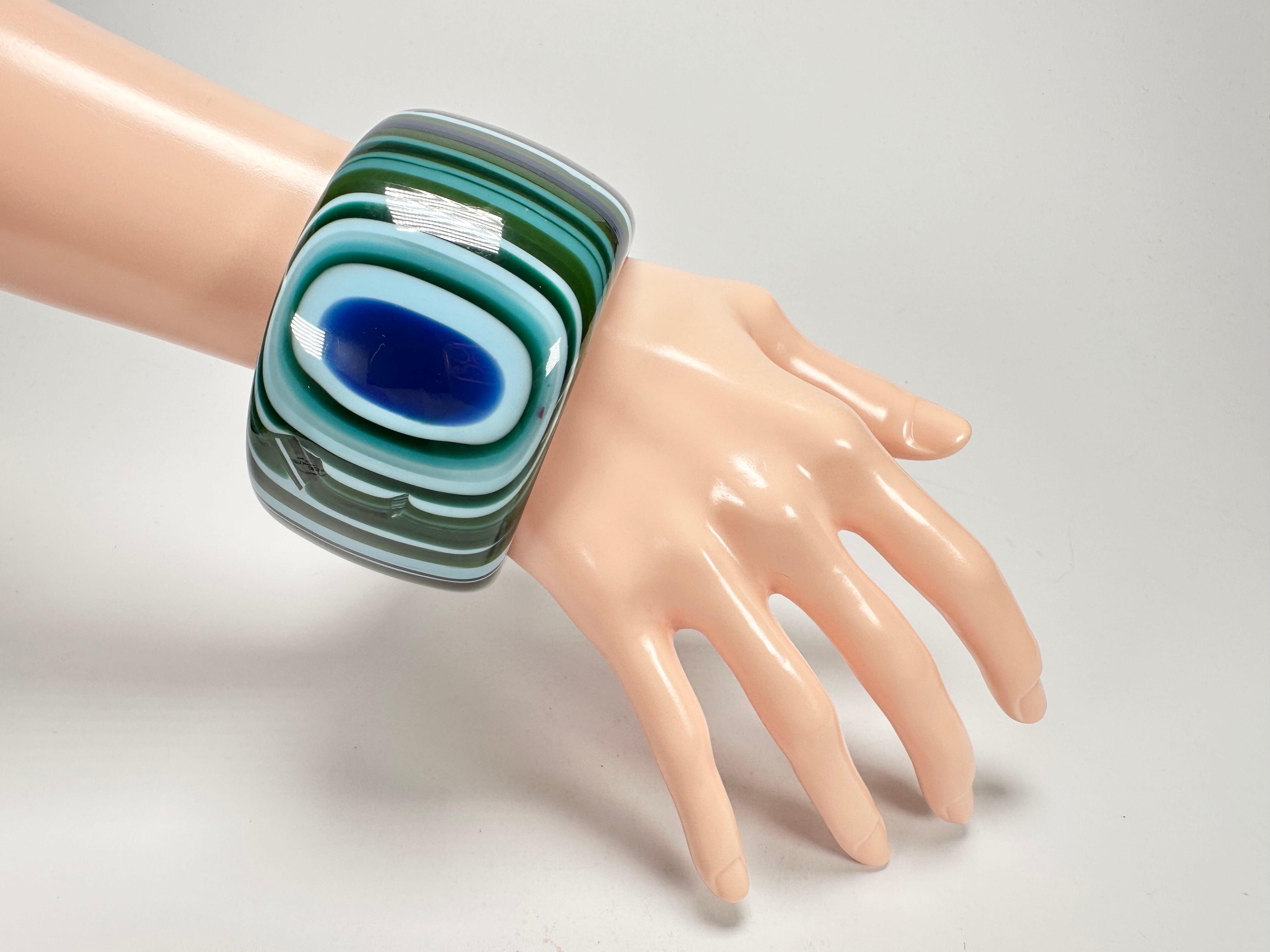 Jackie Brazil "Tiger" Liquorice Allsorts with Cat Eye Blue Mix 5cm Resin Bangle ( B0932 )
