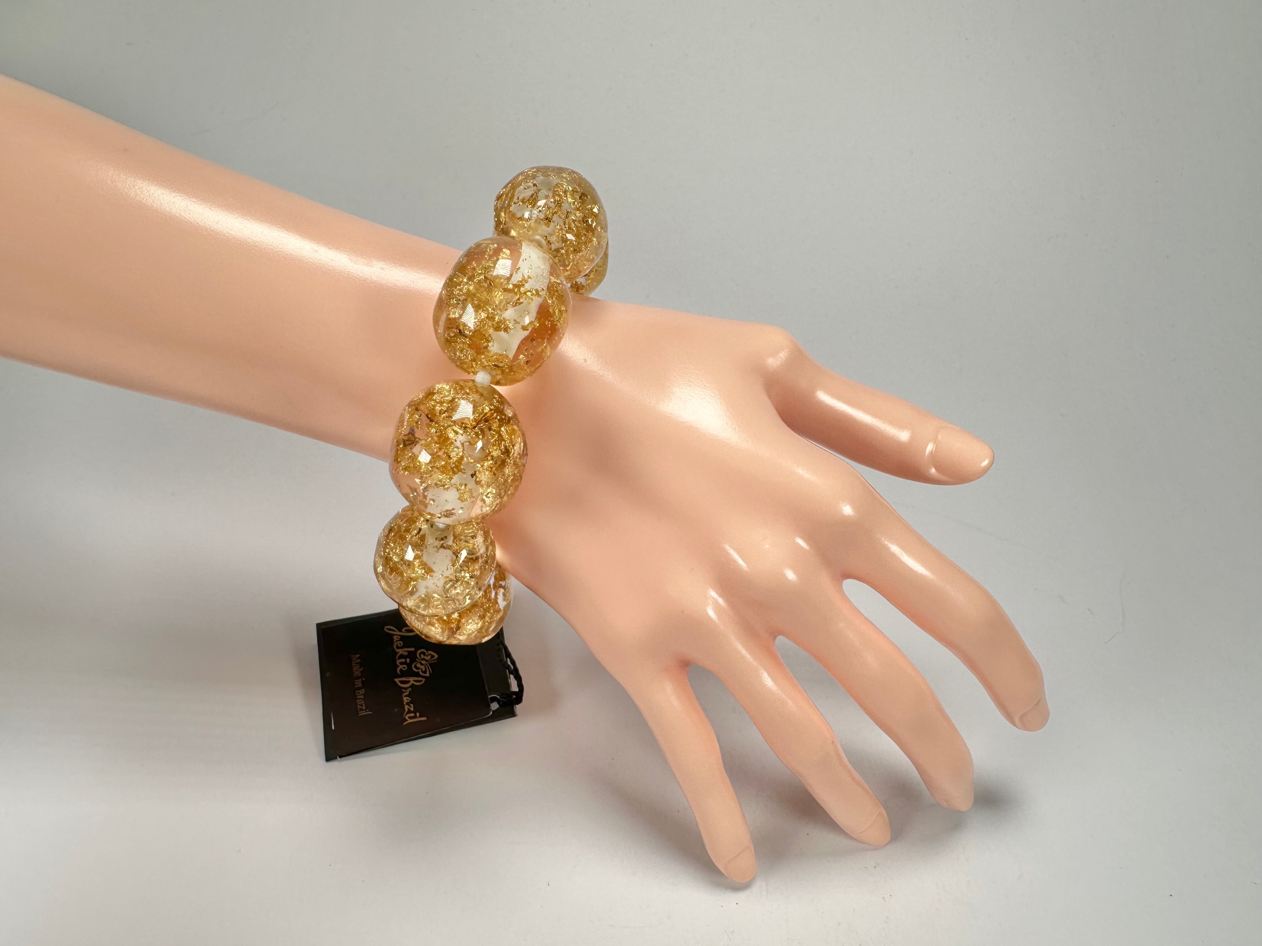 Jackie Brazil "Pebbles On Elastic" Gold Flakes Resin Bracelet ( B2693 )