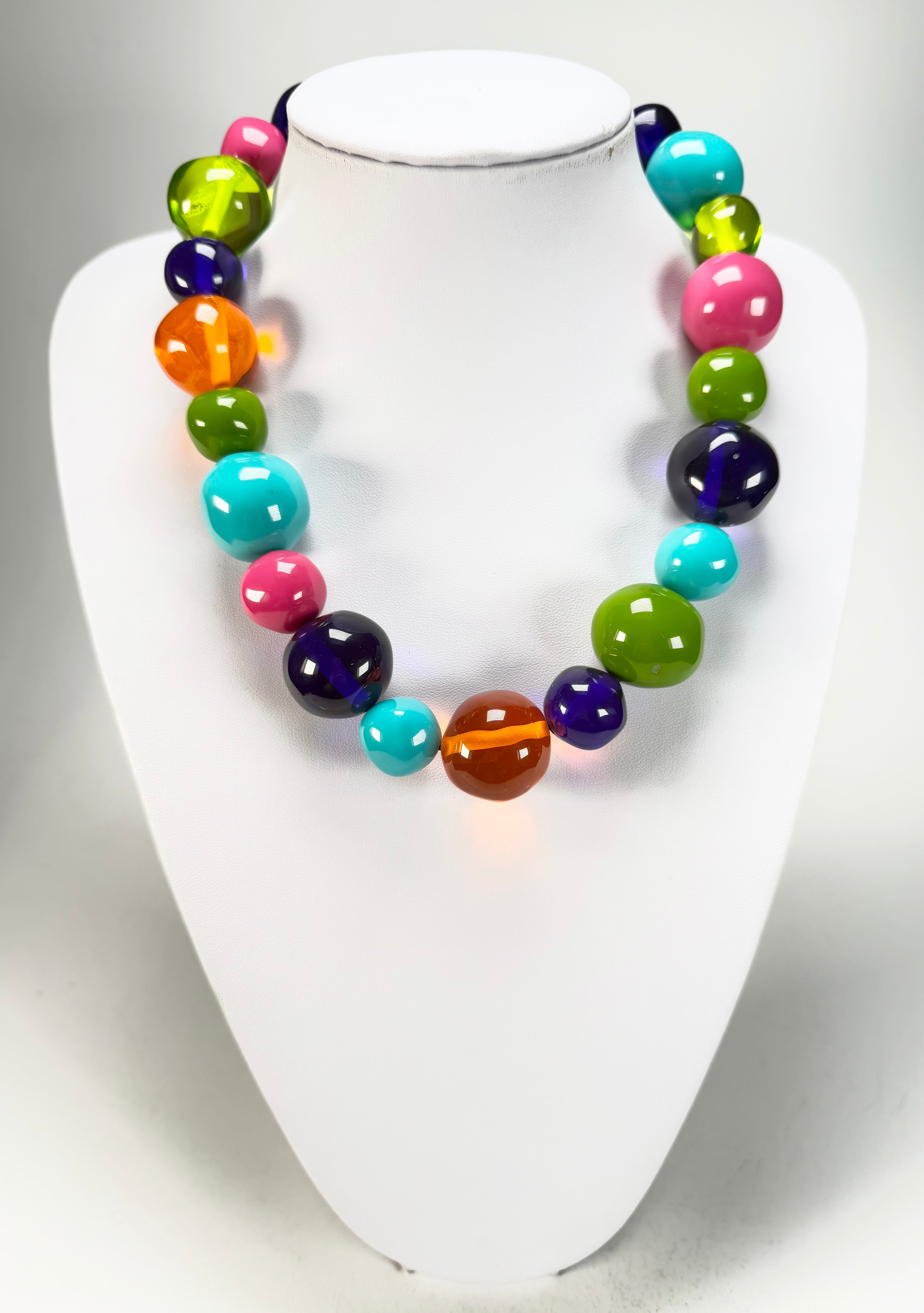 Jackie Brazil "Large Spheres" Transparent Summer Mix Short Abstract Necklace 50cm ( N2692 )