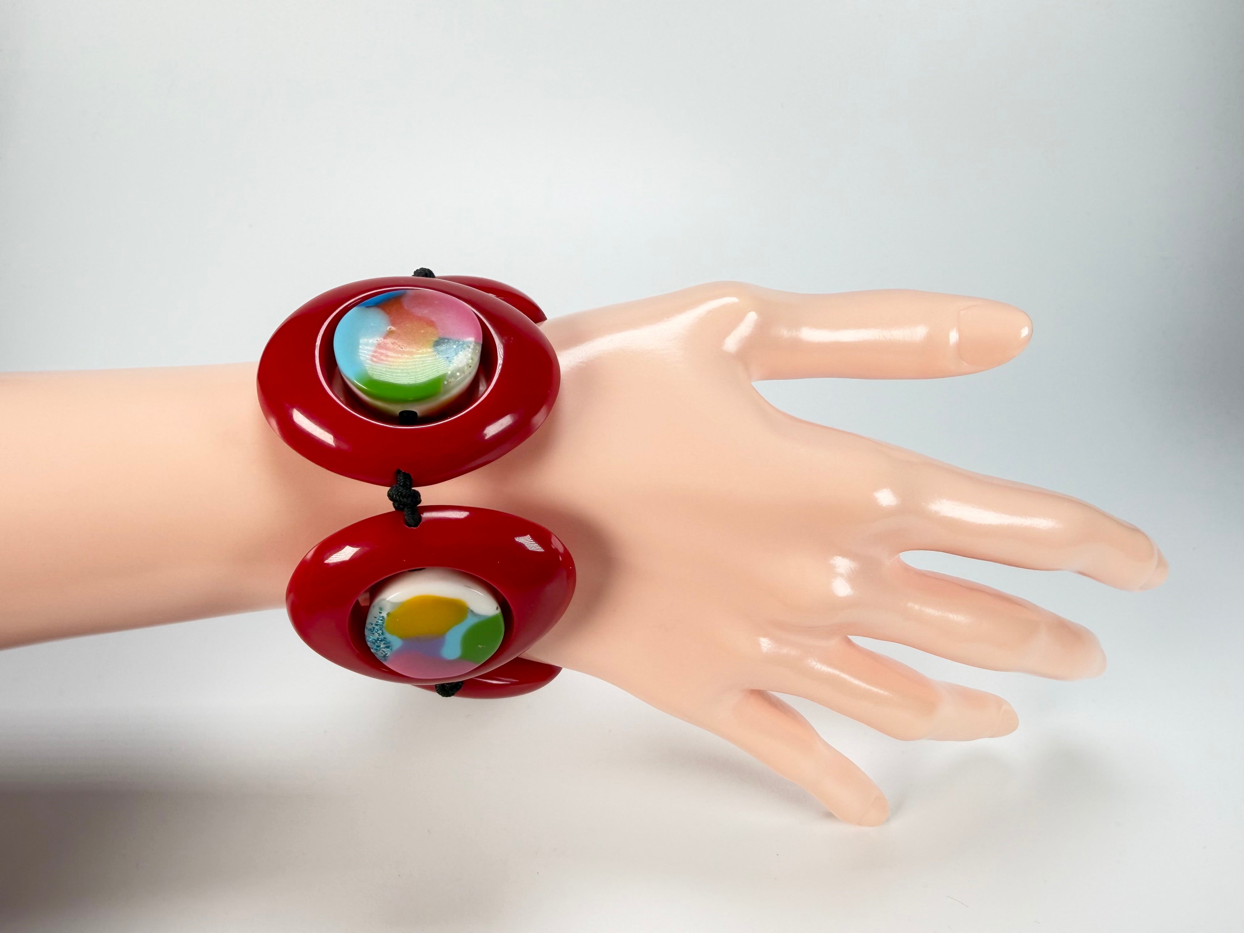 Jackie Brazil "Saturn" Red Gloss Kandinsky Disc & Cylinder Elastic Bracelet ( B0060 )