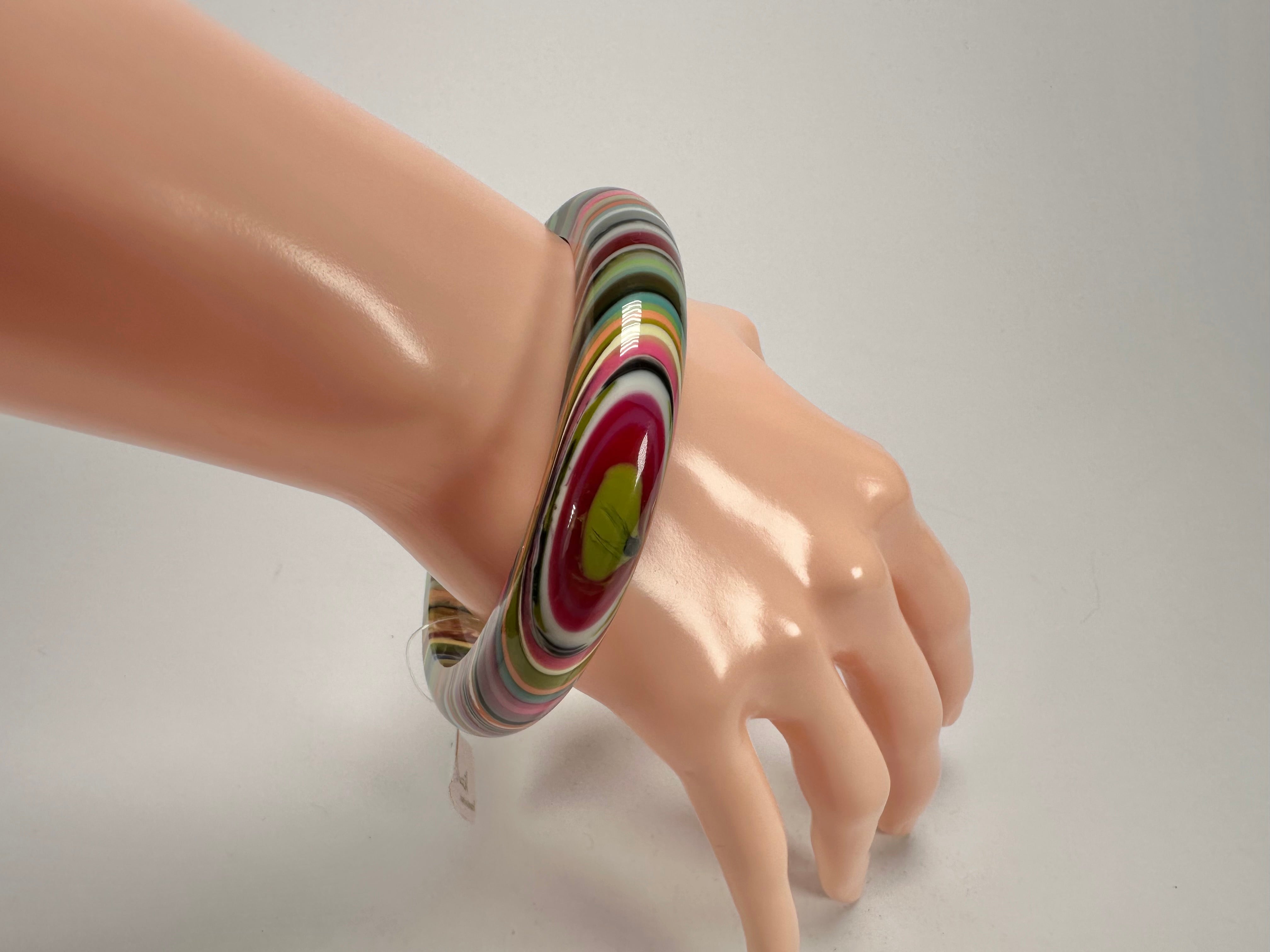 Jackie Brazil "Thin Cat Eye" Liquorice Allsorts with Cat Eye Mix Colours 1.3cm Resin Bangle ( B1151 )