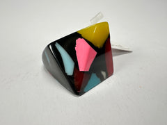 Jackie Brazil "Art Deco" Abstract Resin Ring ( R3081 ) Size UK Q / USA 8