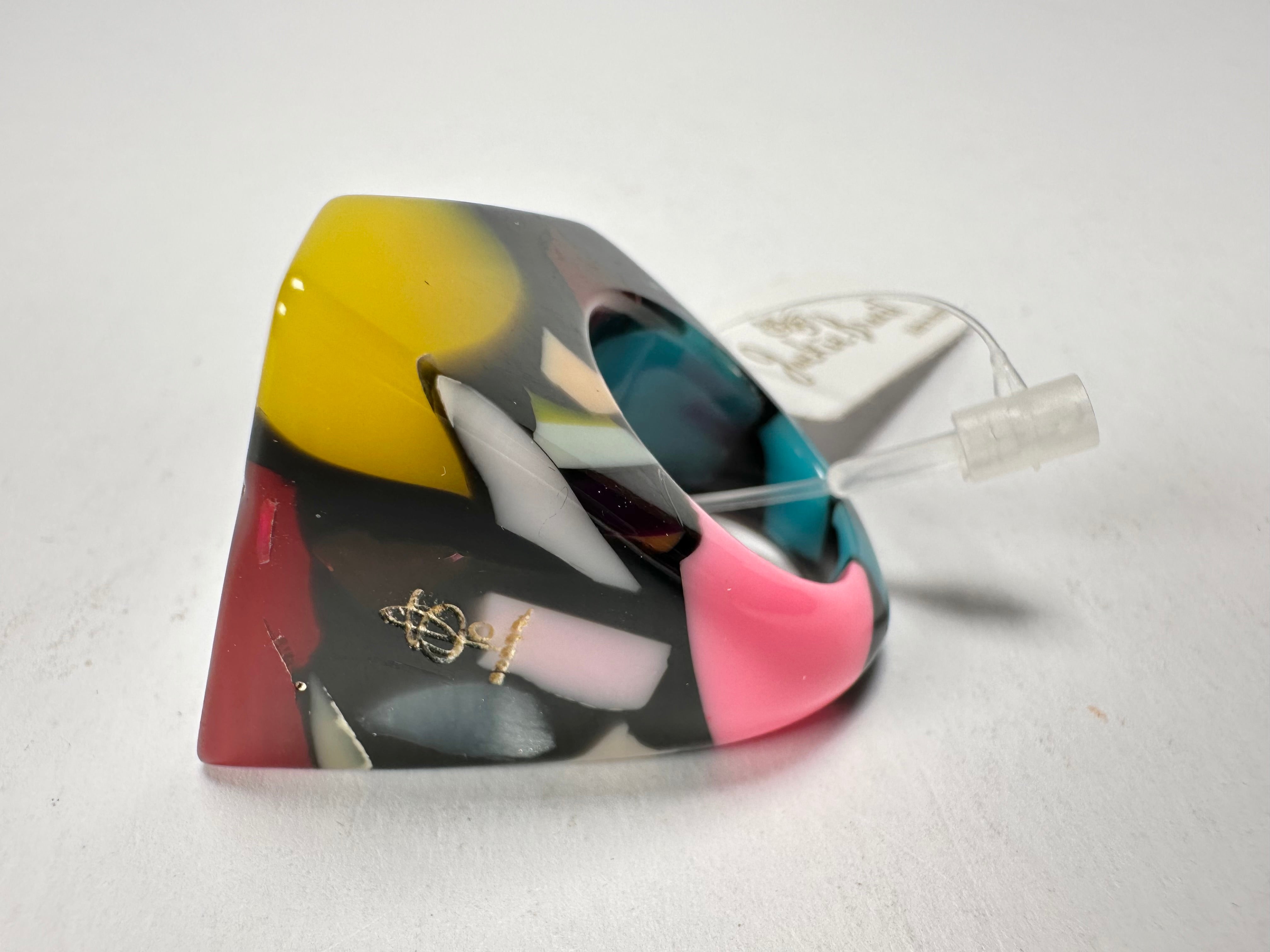 Jackie Brazil "Art Deco" Abstract Resin Ring ( R3081 ) Size UK Q / USA 8