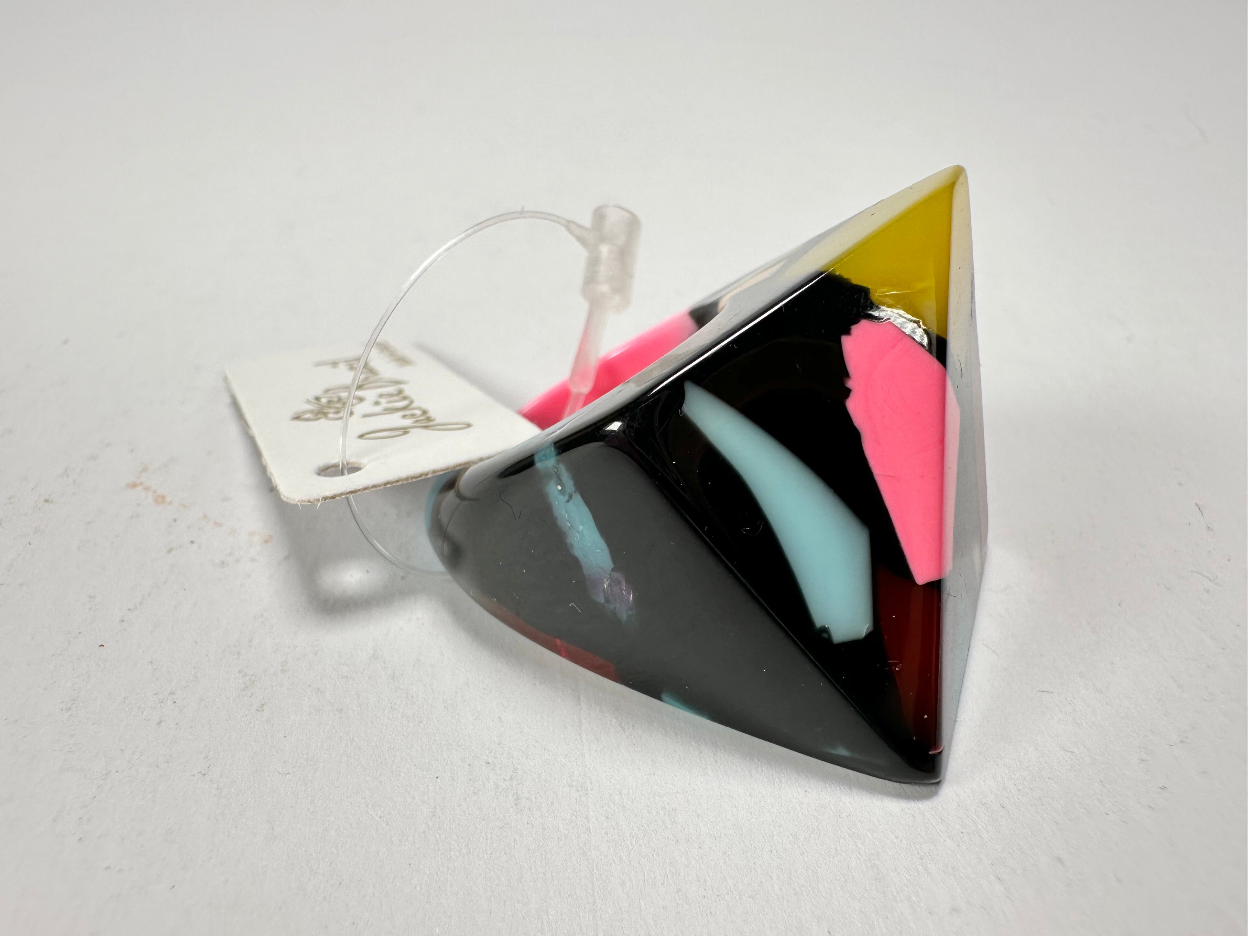 Jackie Brazil "Art Deco" Abstract Resin Ring ( R3081 ) Size UK Q / USA 8