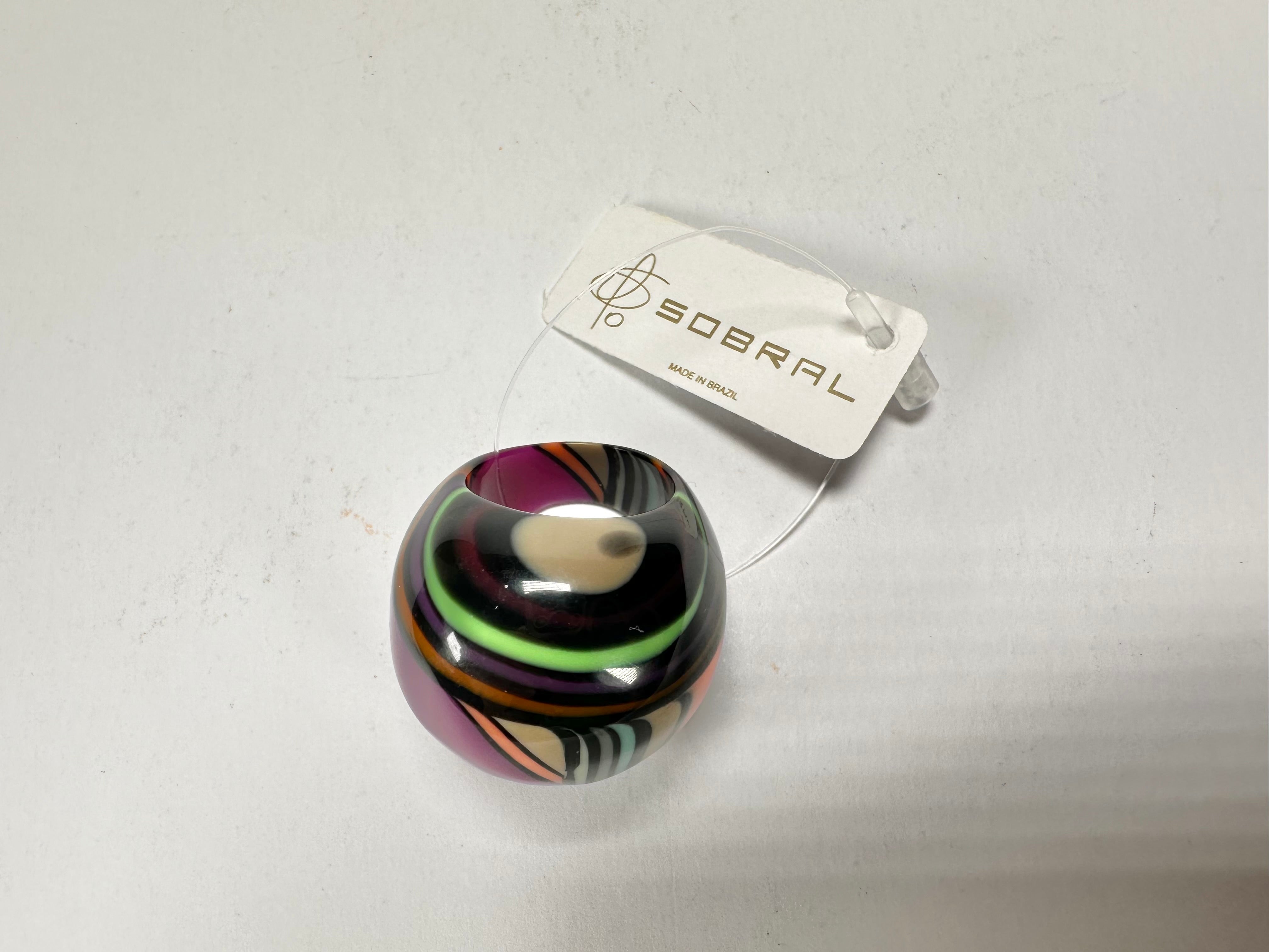 Jackie Brazil "Berlin" Swirls Purple Large Round Resin Ring ( R3195 ) Size UK P / USA 7.5