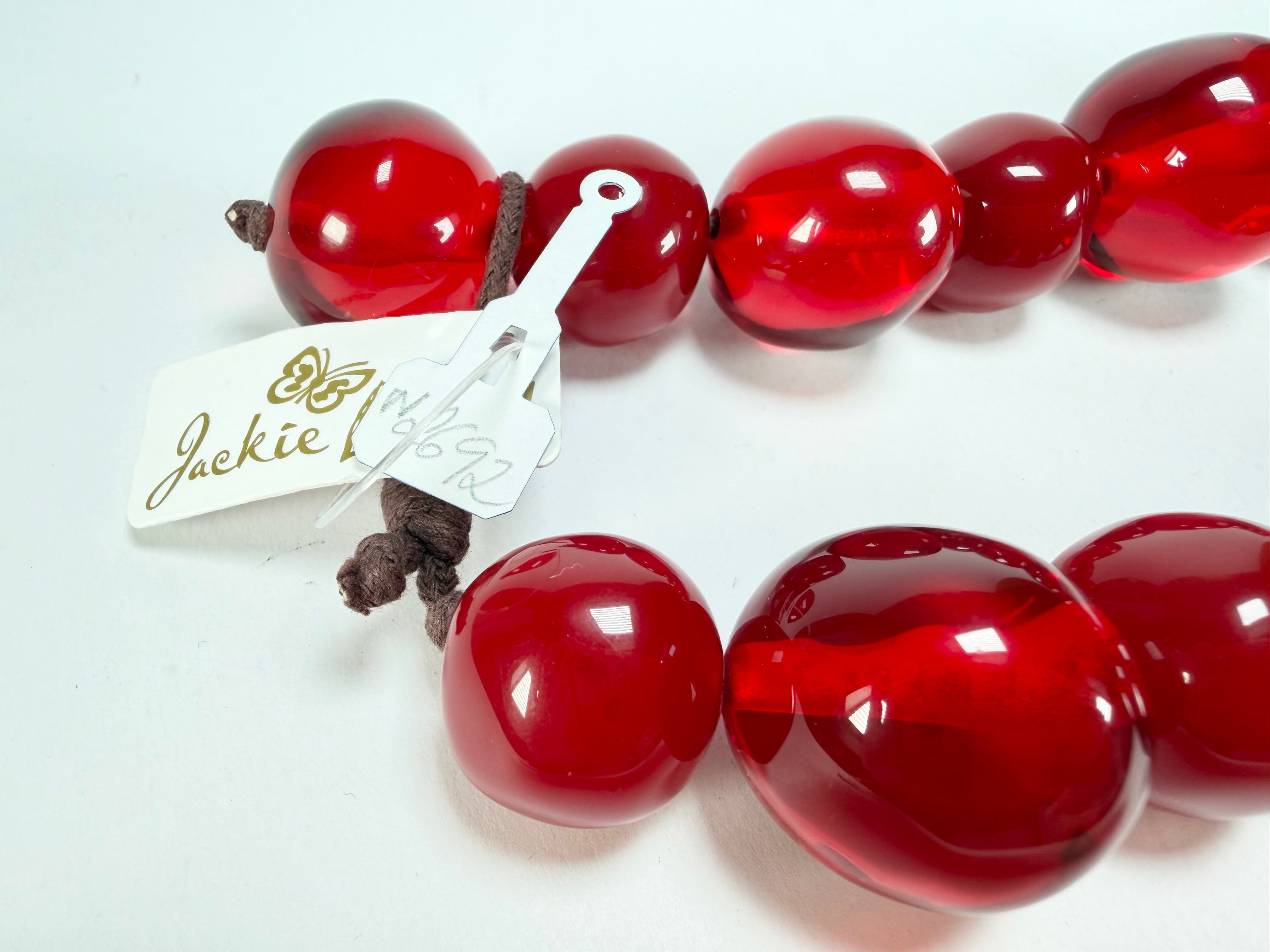 Jackie Brazil "Large Spheres" Red Mix Short Abstract Necklace 50cm ( N2692 )