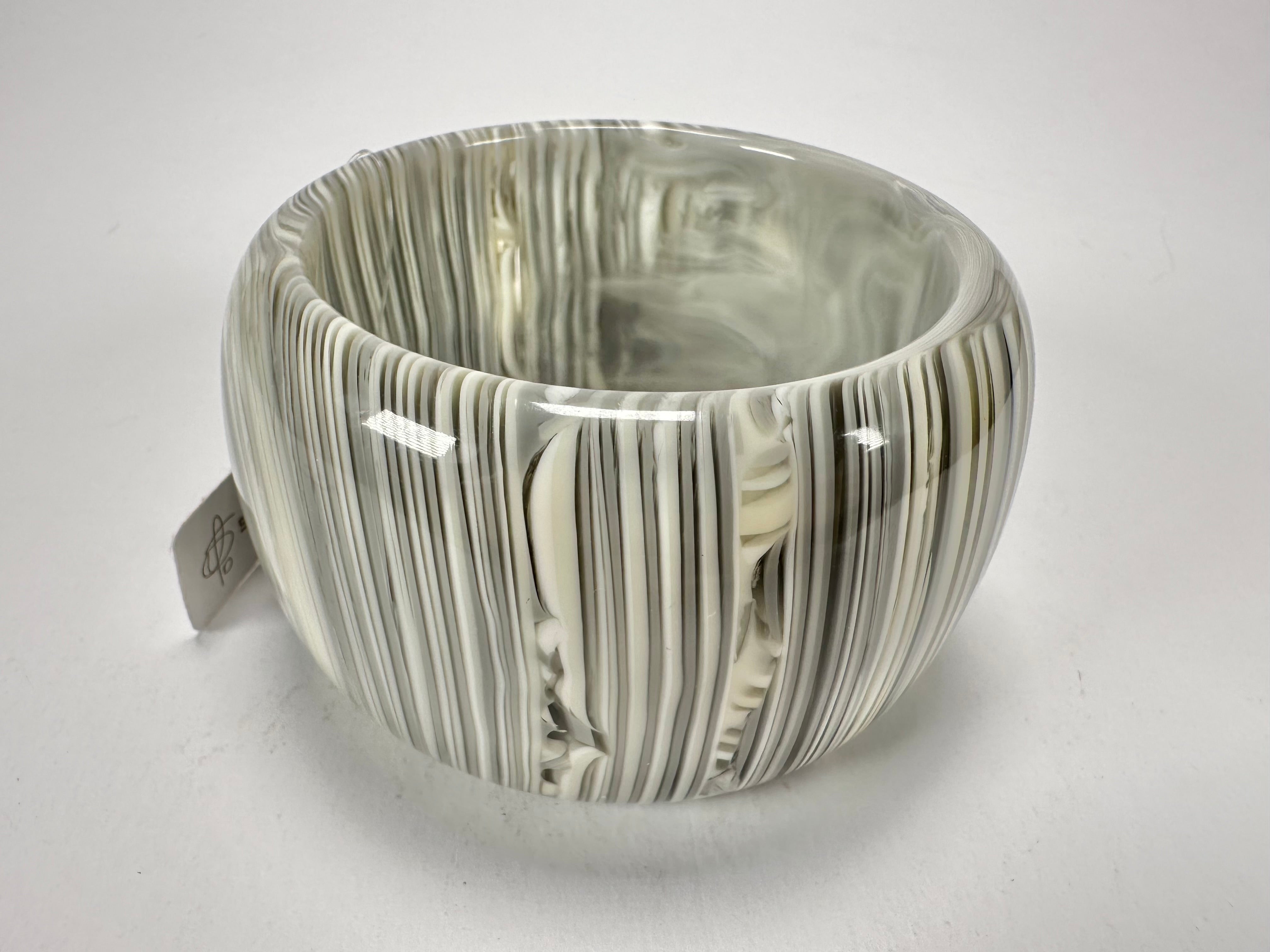 Jackie Brazil "Tiger" Liquorice Allsorts with Cat Eye Cream Mix 5cm Resin Bangle ( B0932 )