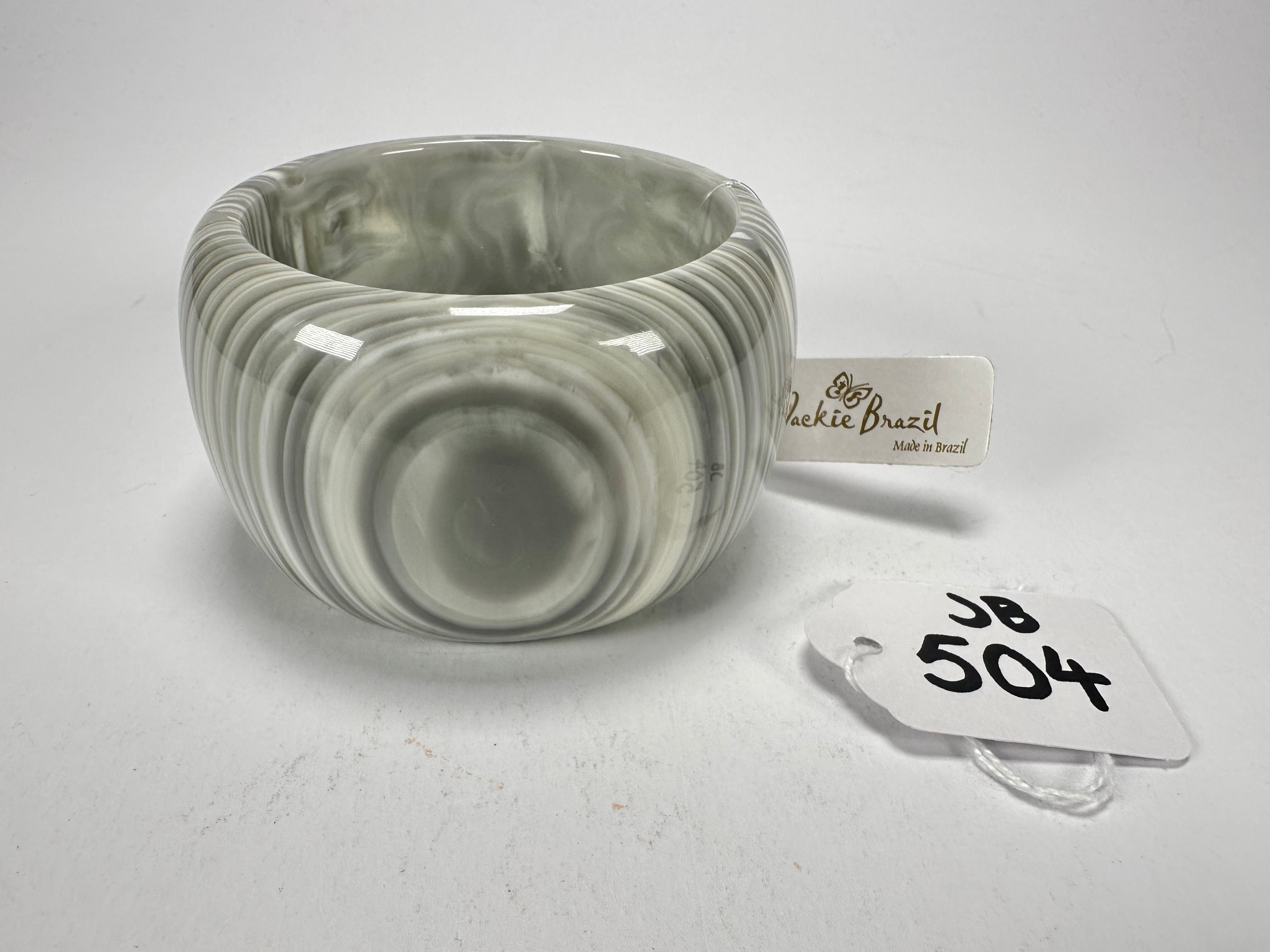 Jackie Brazil "Tiger" Liquorice Allsorts with Cat Eye Cream Mix 5cm Resin Bangle ( B0932 )