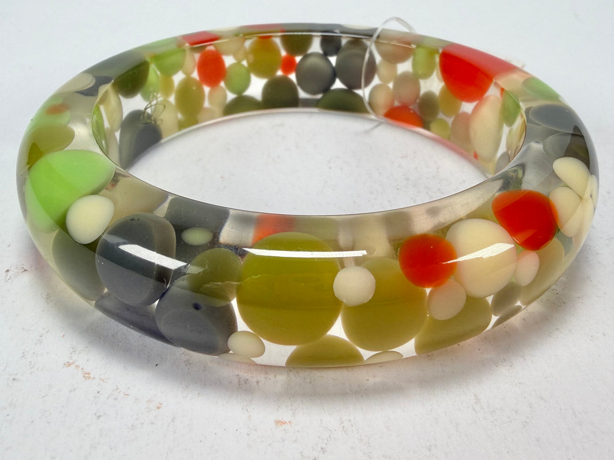 Jackie Brazil "Shinny Spotted" Green Mix Spots Solid Round Resin 1.7cm Bangle ( B1726 )