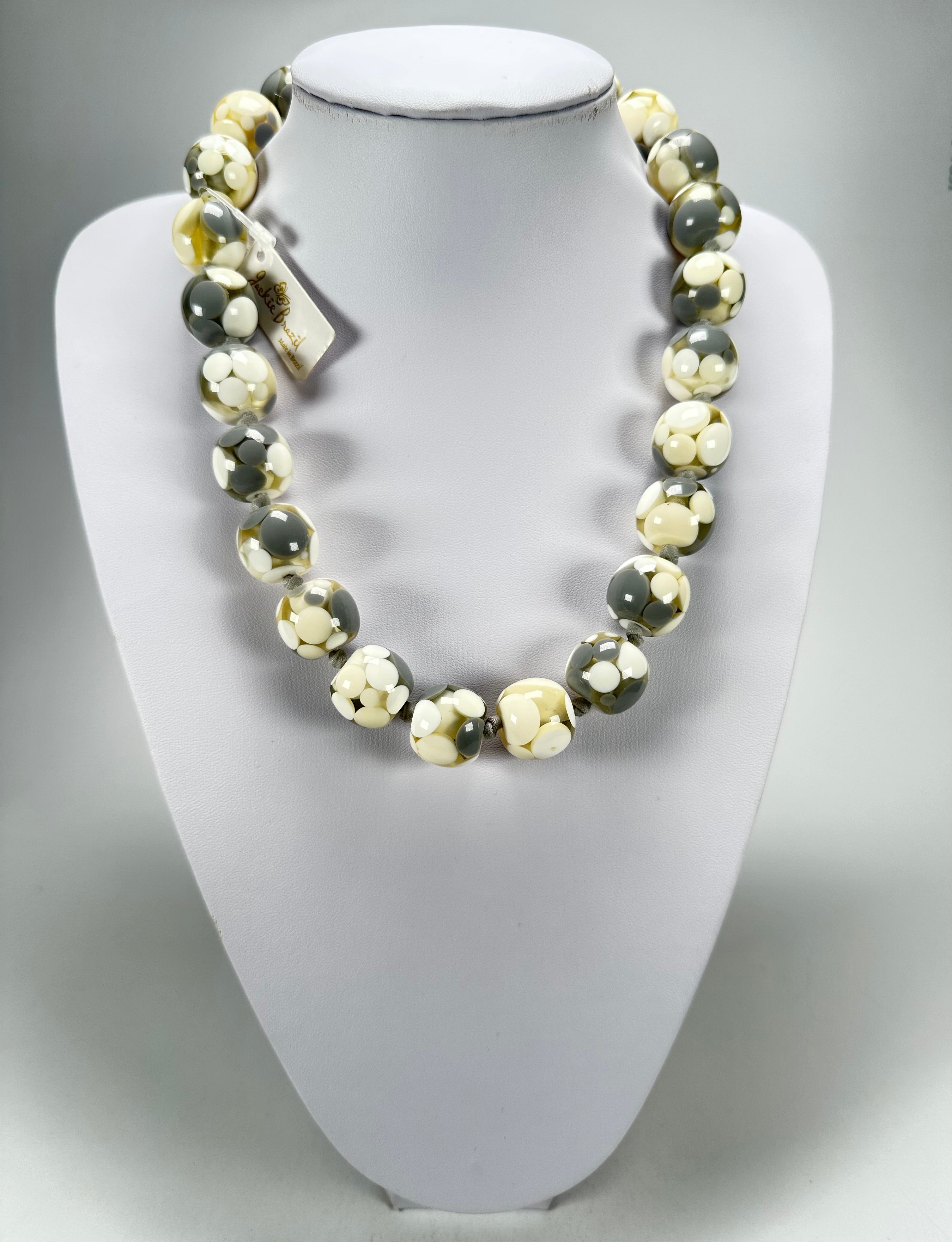 Jackie Brazil "Spotted Balls" Cream Spots Resin Necklace 50cm ( N1500 )
