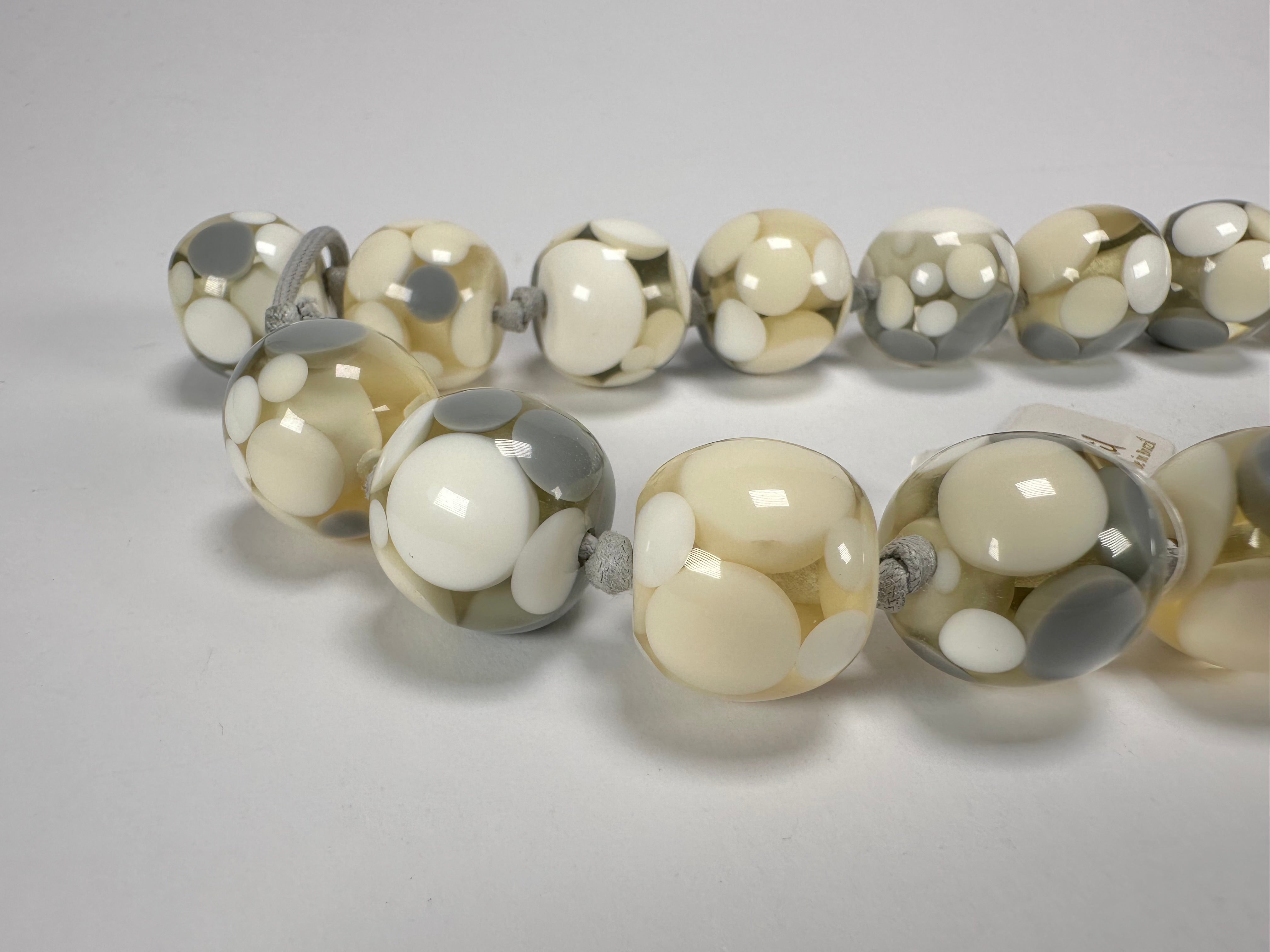 Jackie Brazil "Spotted Balls" Cream Spots Resin Necklace 50cm ( N1500 )