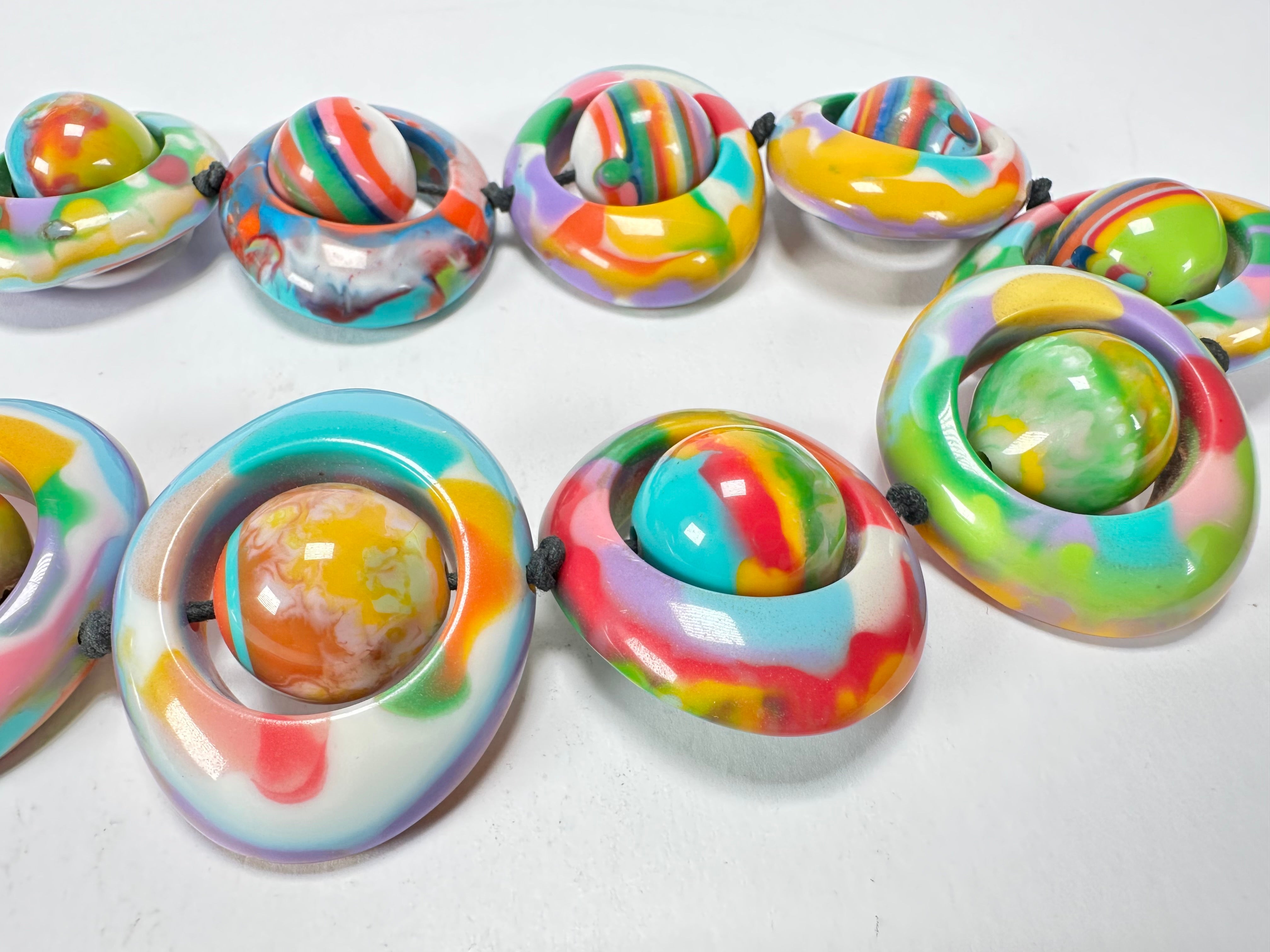 Jackie Brazil "Saturn" Kandinsky Disc & Ball On String Short 50cm Necklace ( N0051 )