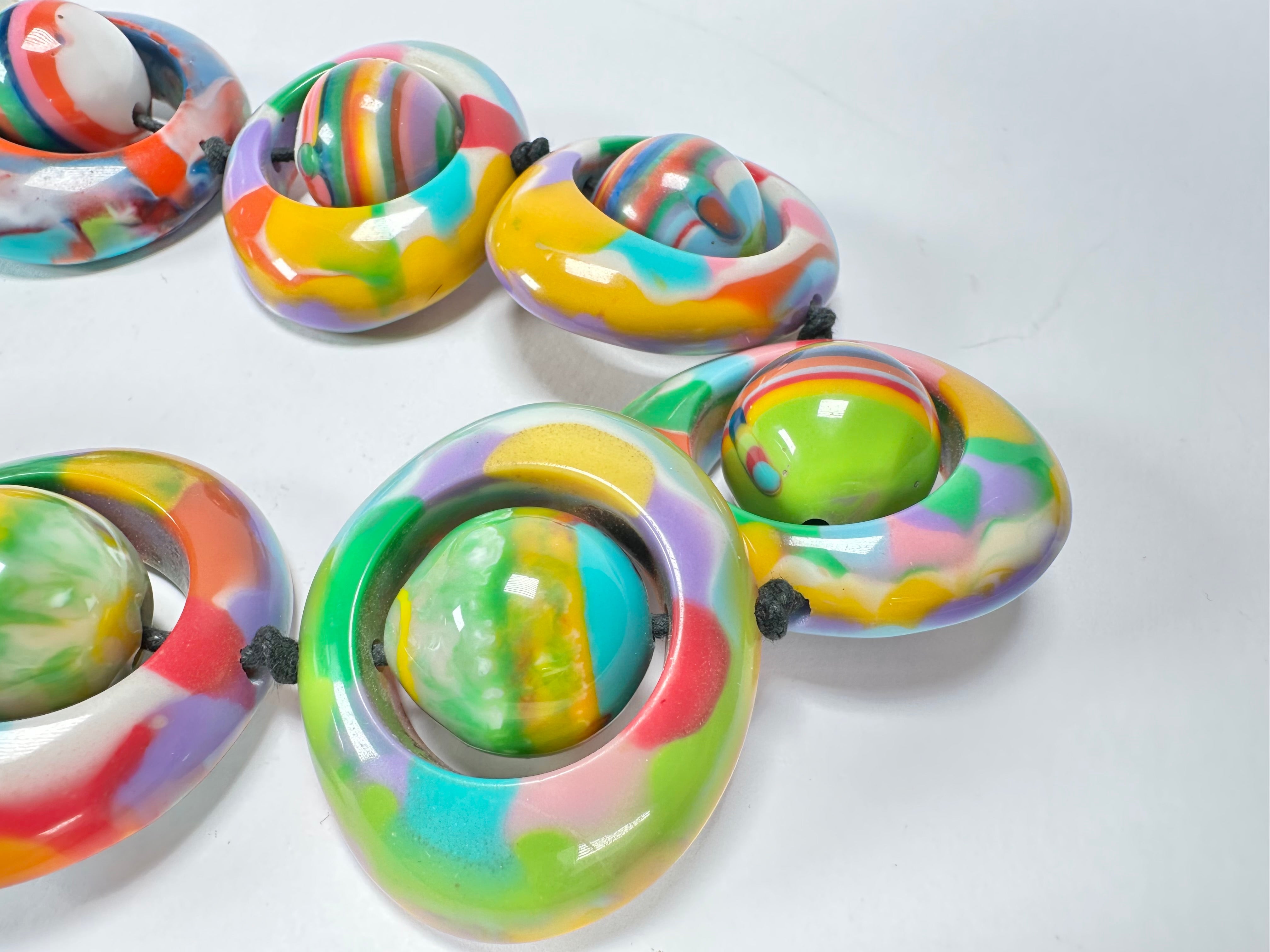 Jackie Brazil "Saturn" Kandinsky Disc & Ball On String Short 50cm Necklace ( N0051 )