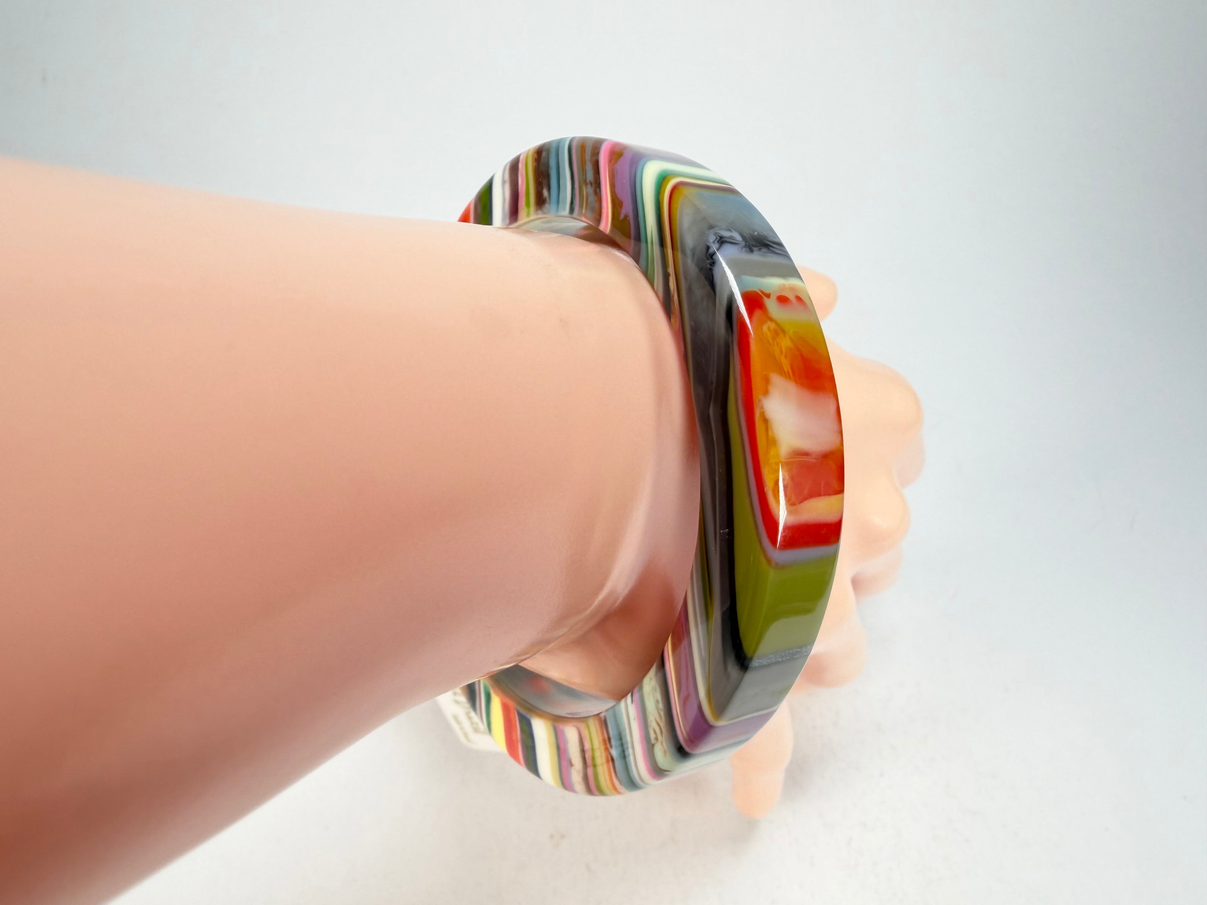 Jackie Brazil "Cat Eye" Liquorice Allsorts with Cat Eye Mix Colours 1.3cm Resin Bangle ( B1034 )