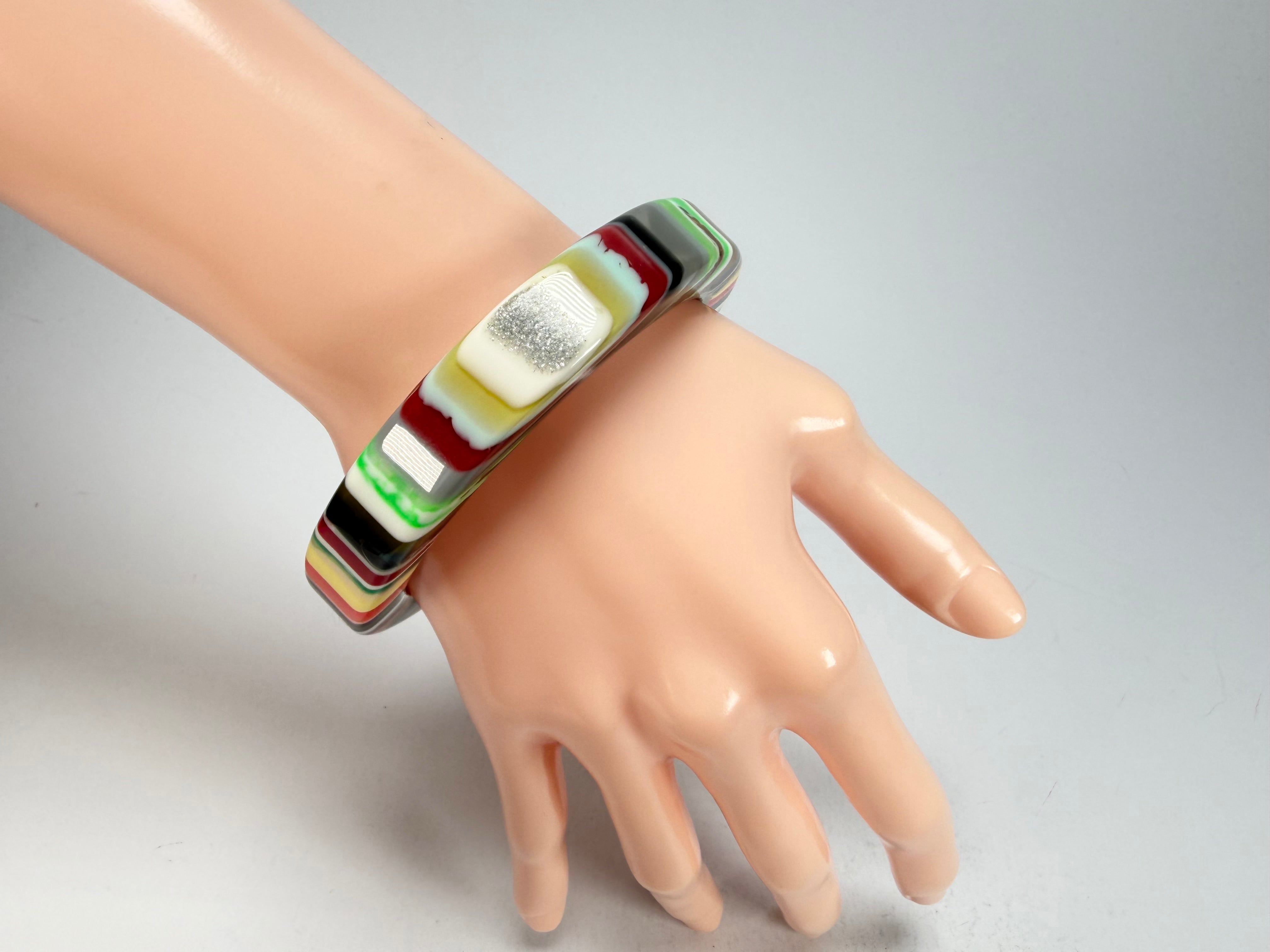 Jackie Brazil "Cat Eye" Liquorice Allsorts with Cat Eye Mix Colours 1.3cm Resin Bangle ( B1034 )