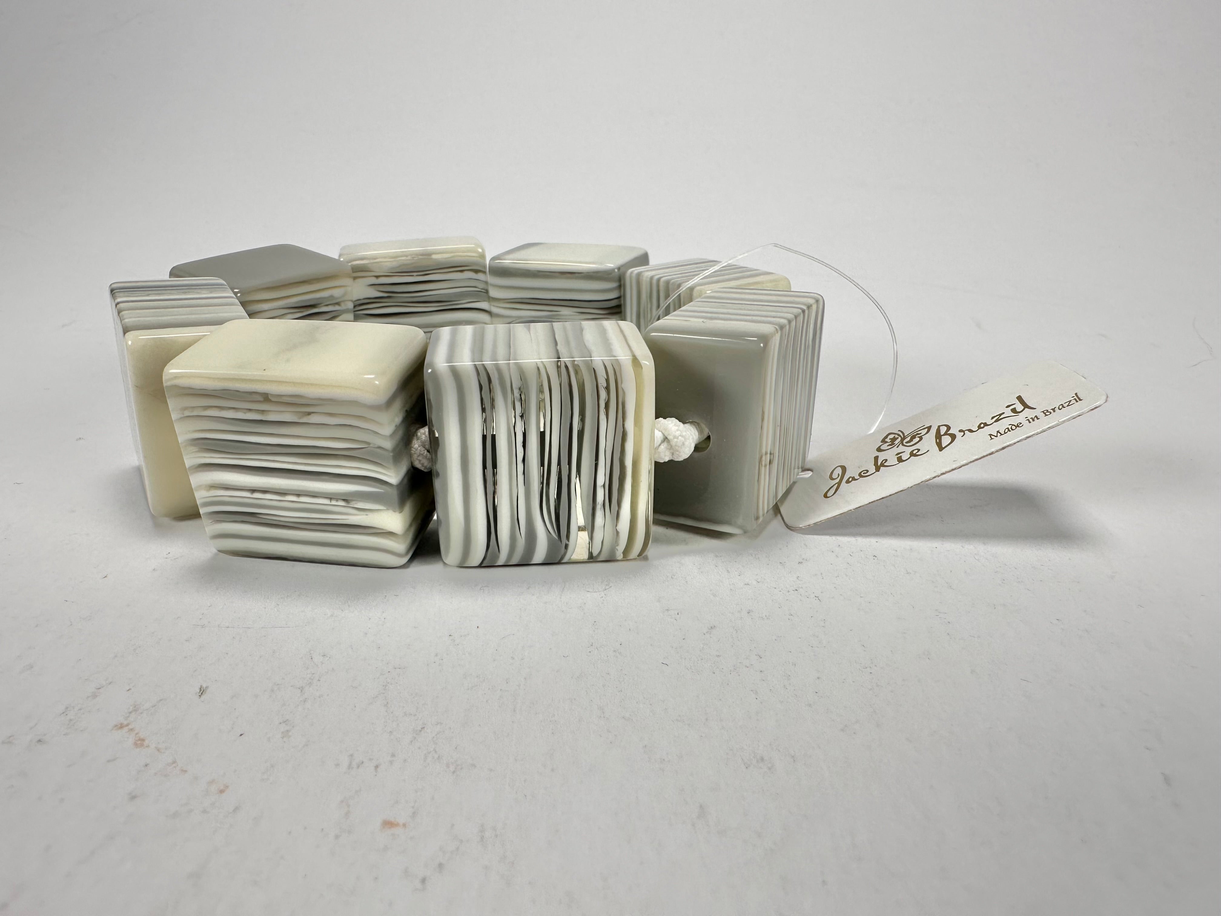 Jackie Brazil "Gala" Liquorice Half Rectangles On Elastic Cream Mix Bracelet ( B0778 )