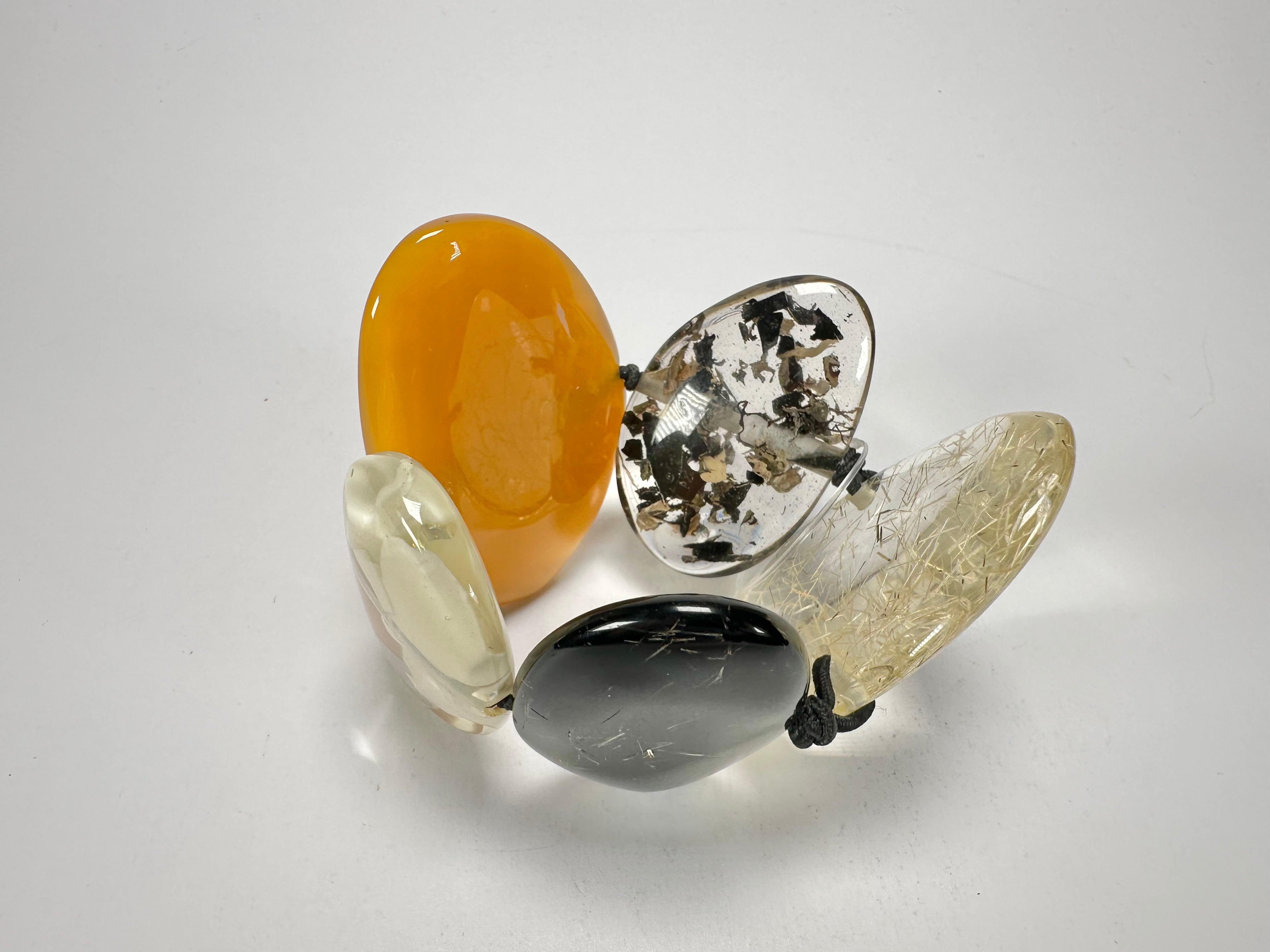Jackie Brazil "Riverstones" Seasons Mix Stone Large Flat Stones On Elastic Bracelet ( B3716 )
