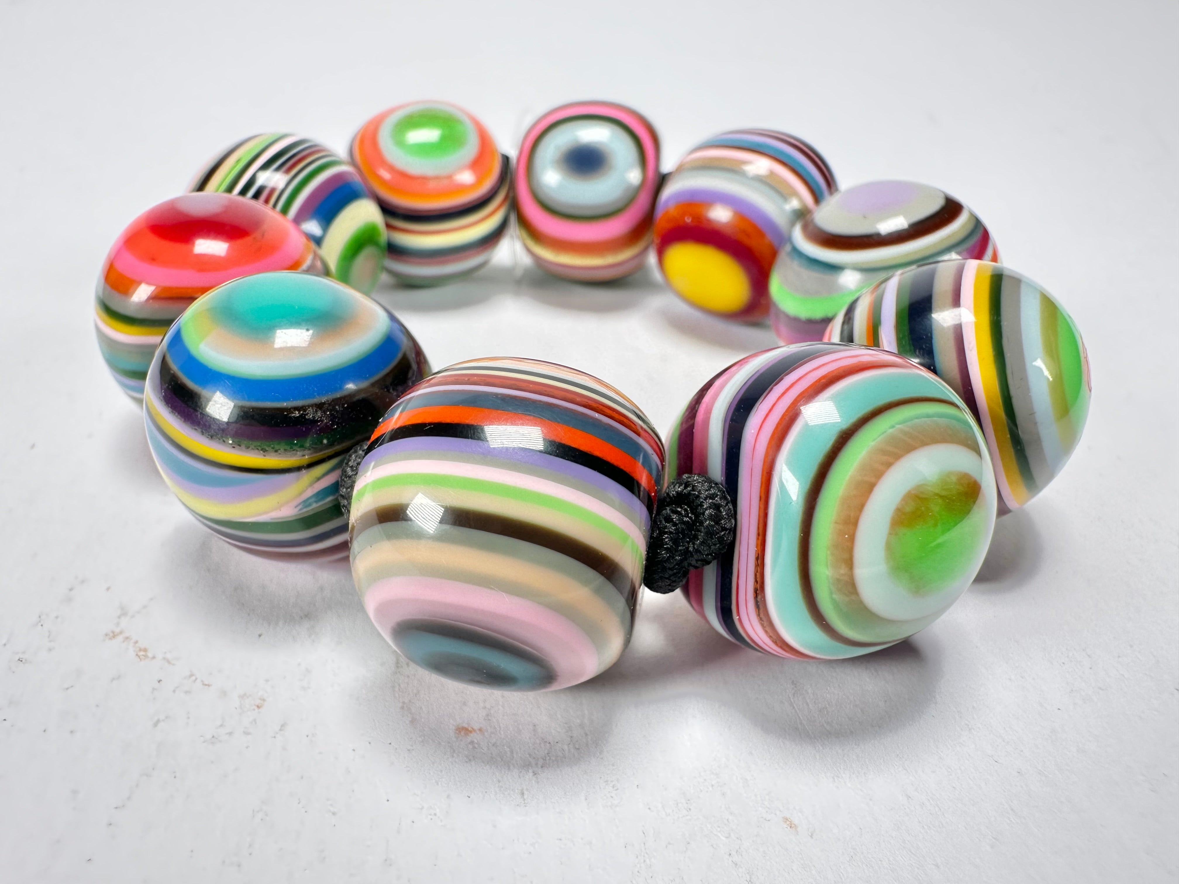 Jackie Brazil "Cat Eyes" Liquorice Allsorts Balls Mix Colours Resin Bracelet ( B0885 )