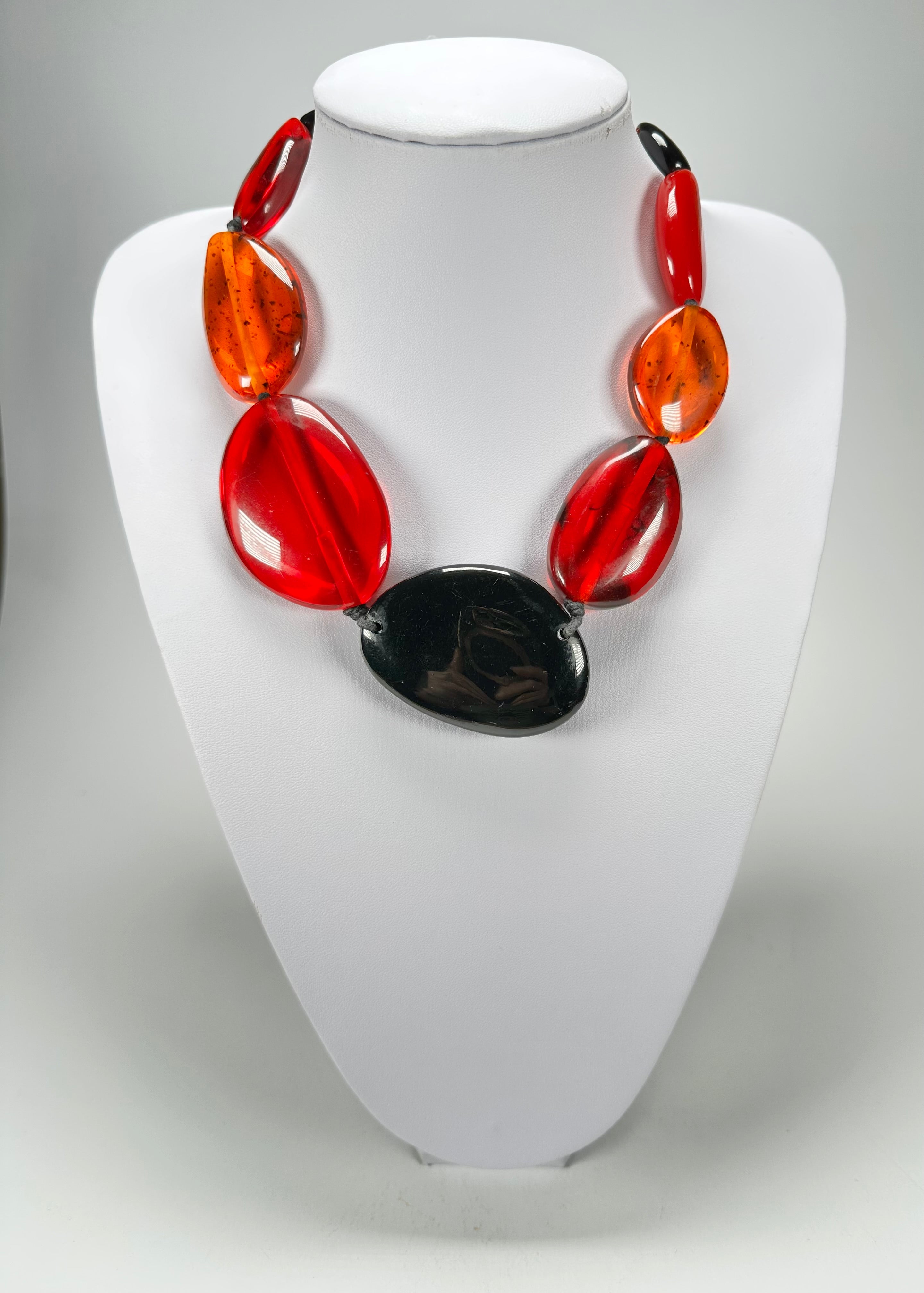 Jackie Brazil "Passion Mix" Short Flat Riverstones 50cm Necklace ( N3616 )