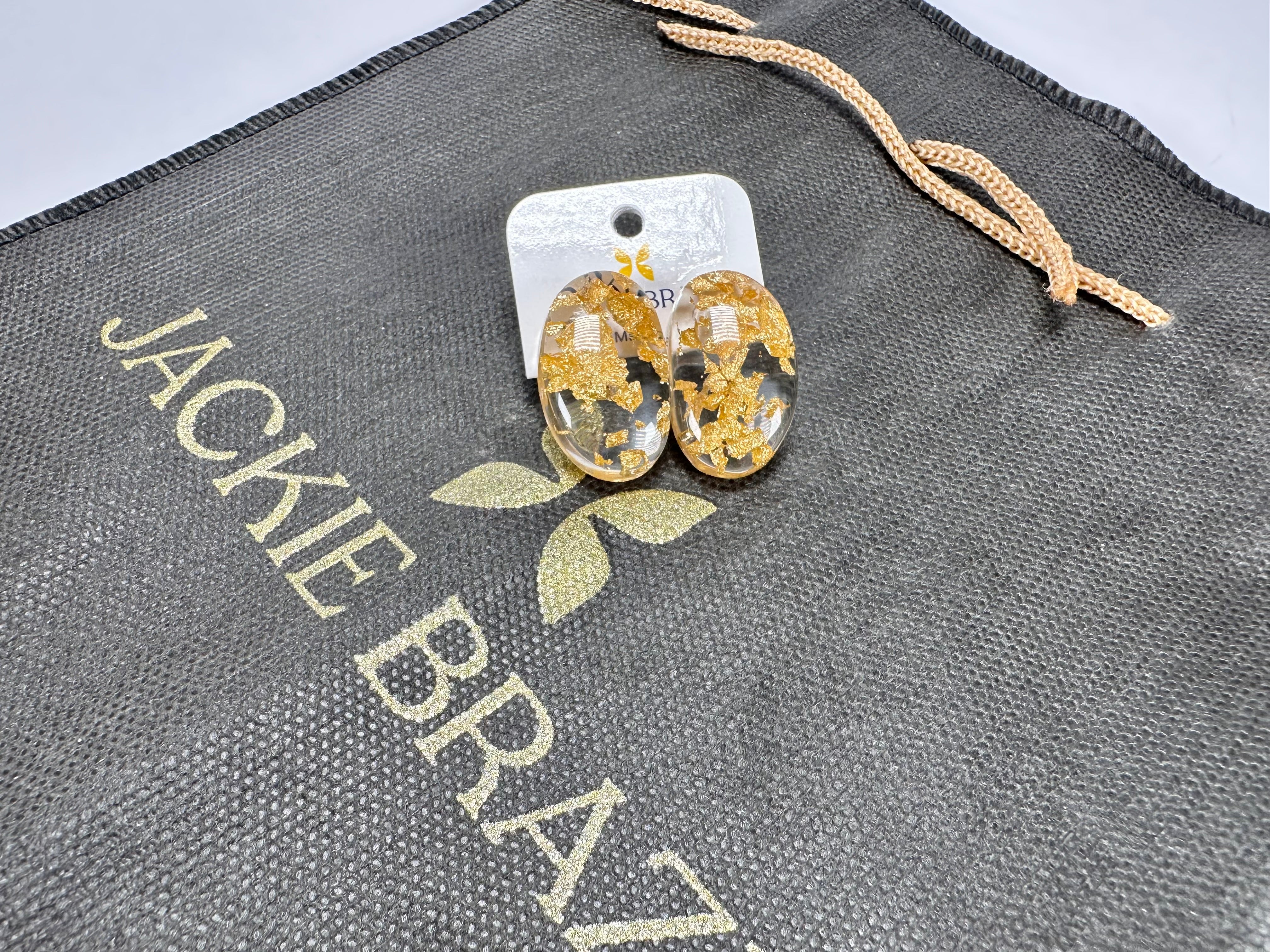 Jackie Brazil "Oval" Gold Flakes Single Stone Pendant Stud Resin Earrings ( E3608 )