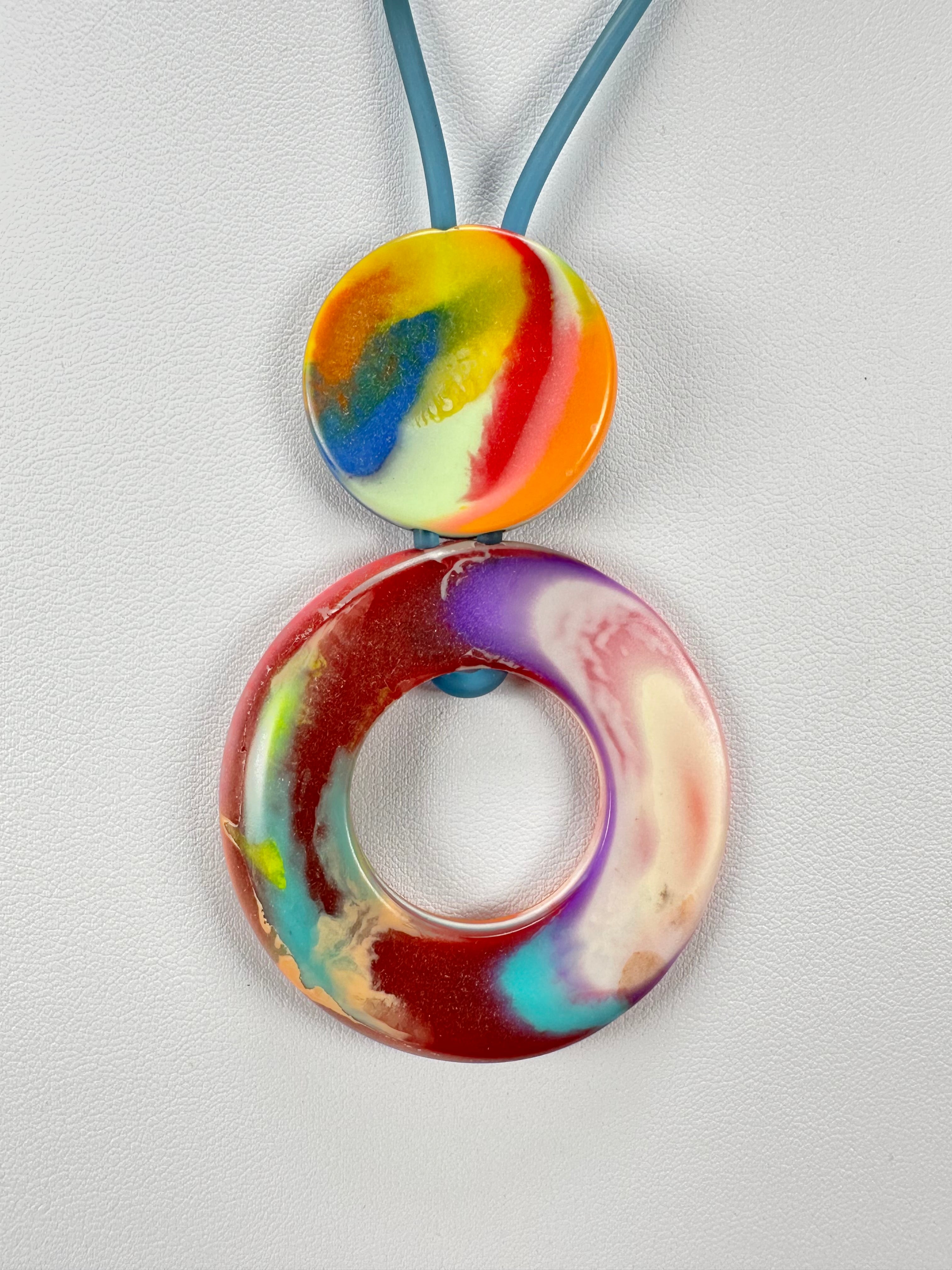 Jackie Brazil "Baby" Kandinsky Tropicalia Disc On Rubber Cord Resin Necklace ( N2364 )