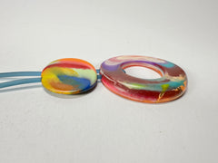 Jackie Brazil "Baby" Kandinsky Tropicalia Disc On Rubber Cord Resin Necklace ( N2364 )