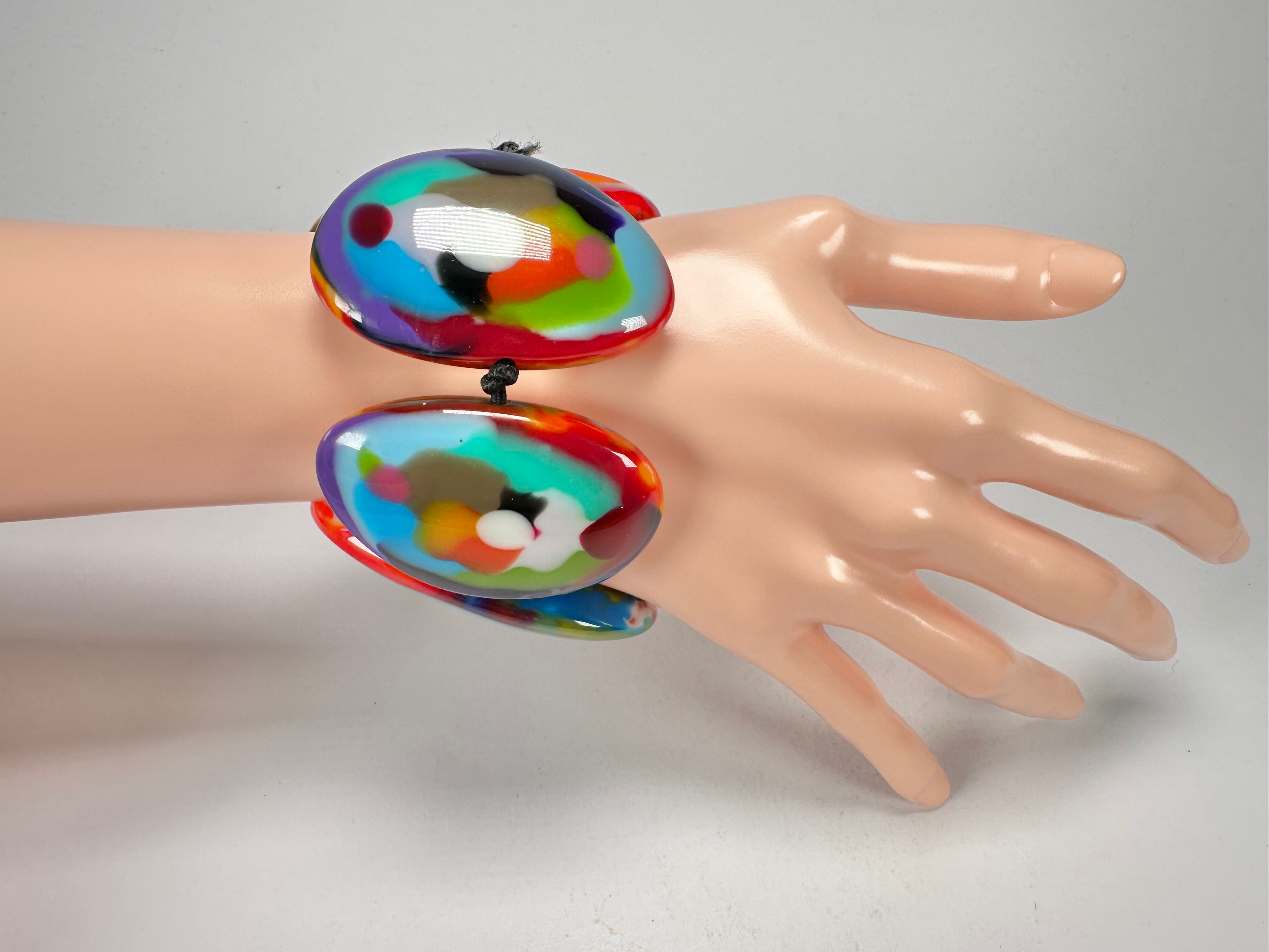 Jackie Brazil "Riverstones" Kandinsky Large Flat Stones On Elastic Bracelet ( B3716 )