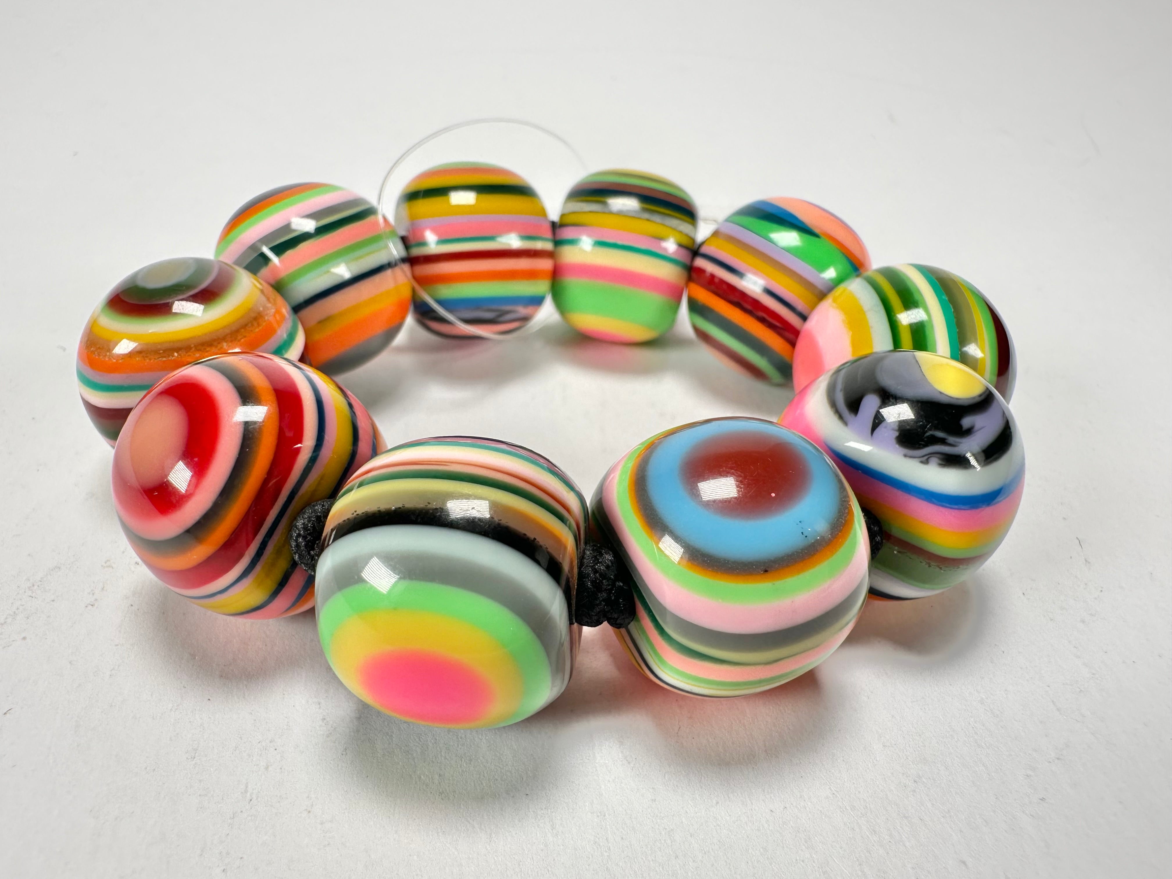 Jackie Brazil "Cat Eyes" Liquorice Allsorts Balls Mix Colours Resin Bracelet ( B0885 )