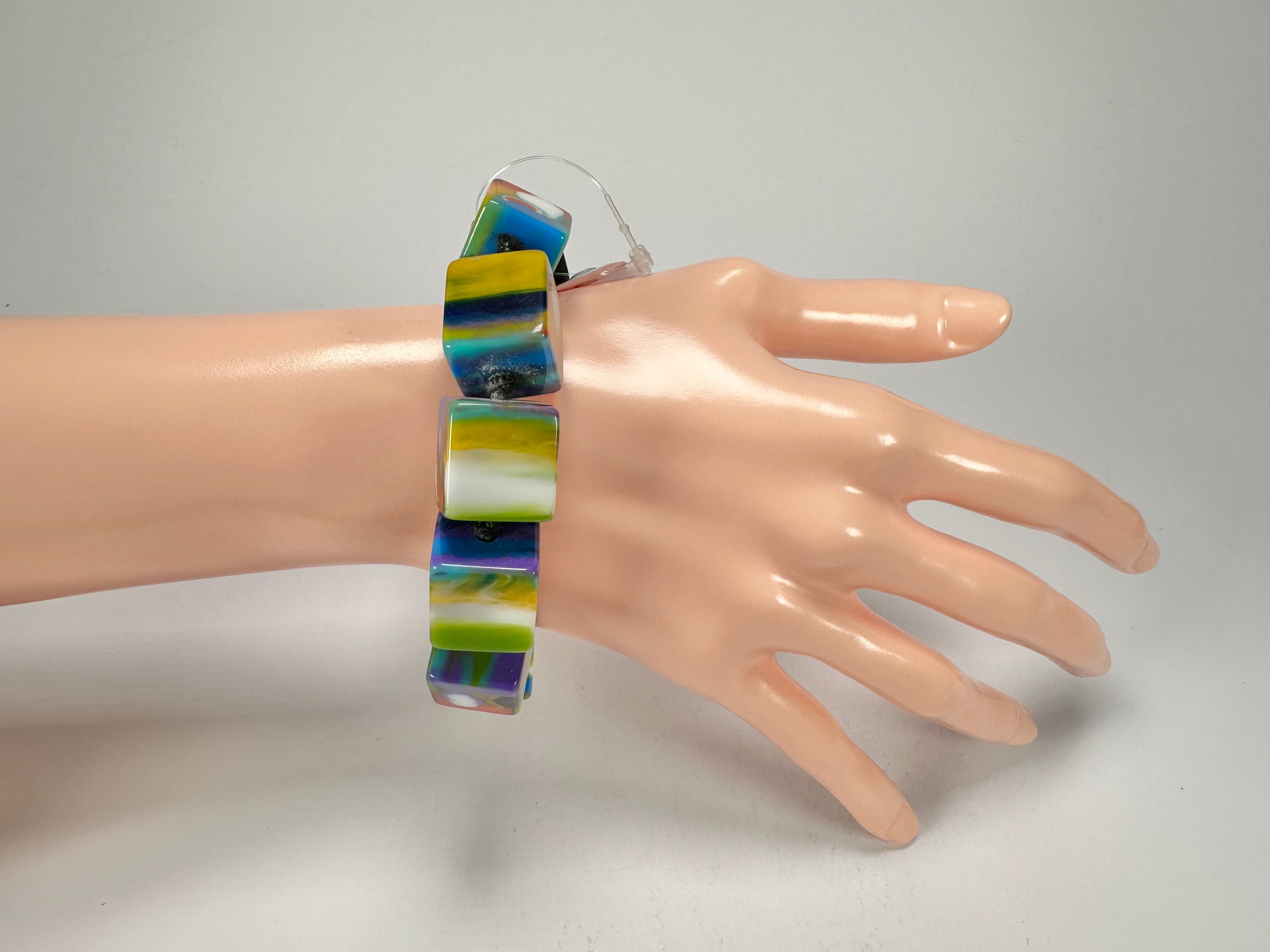 Jackie Brazil "Kandinsky" Liquorice Small Cubes Bracelet ( B0224 )