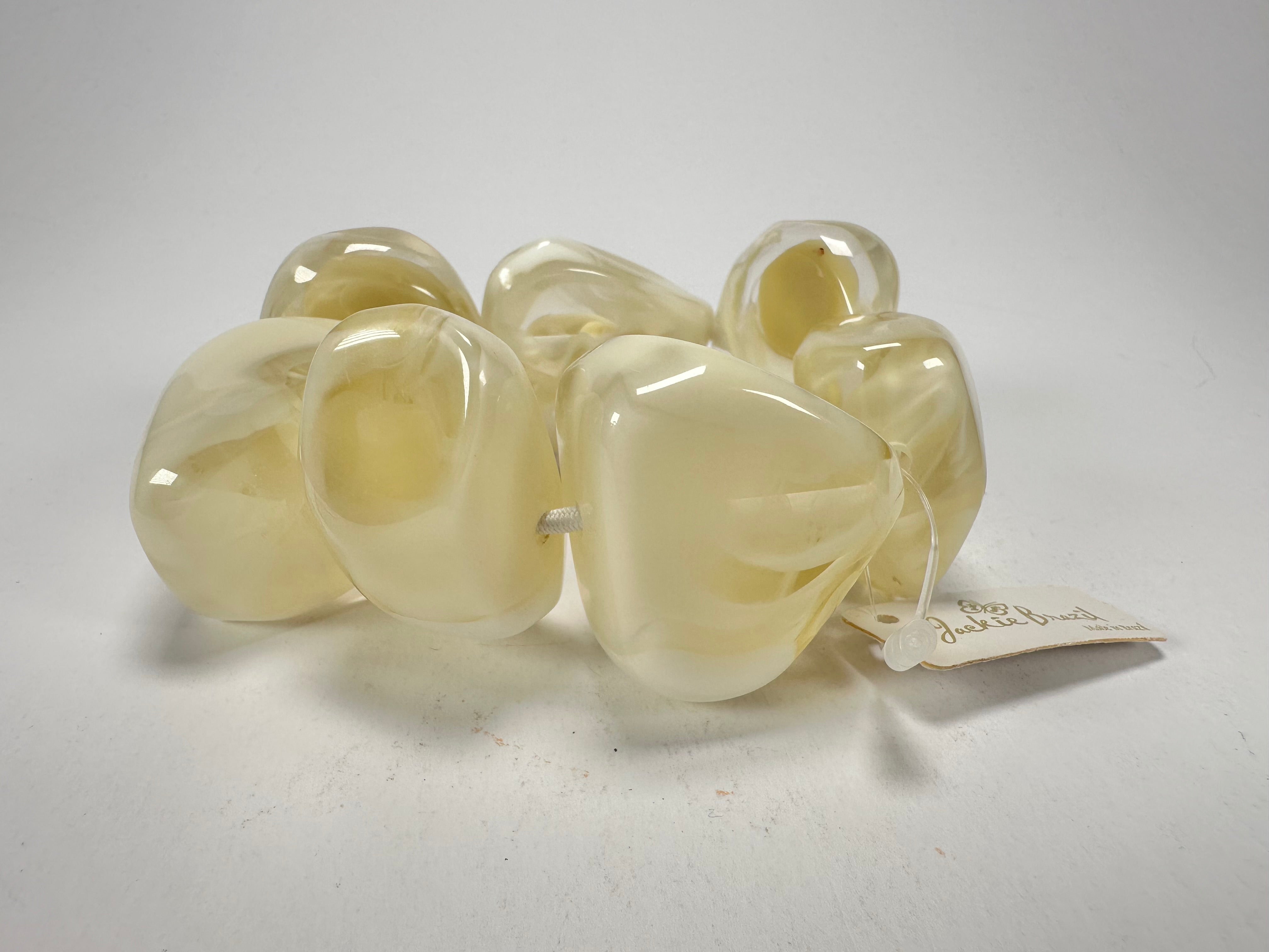 Jackie Brazil "Vesubio" Large Cusco Stones Cream Marble Elasticated Bracelet ( B1613 )