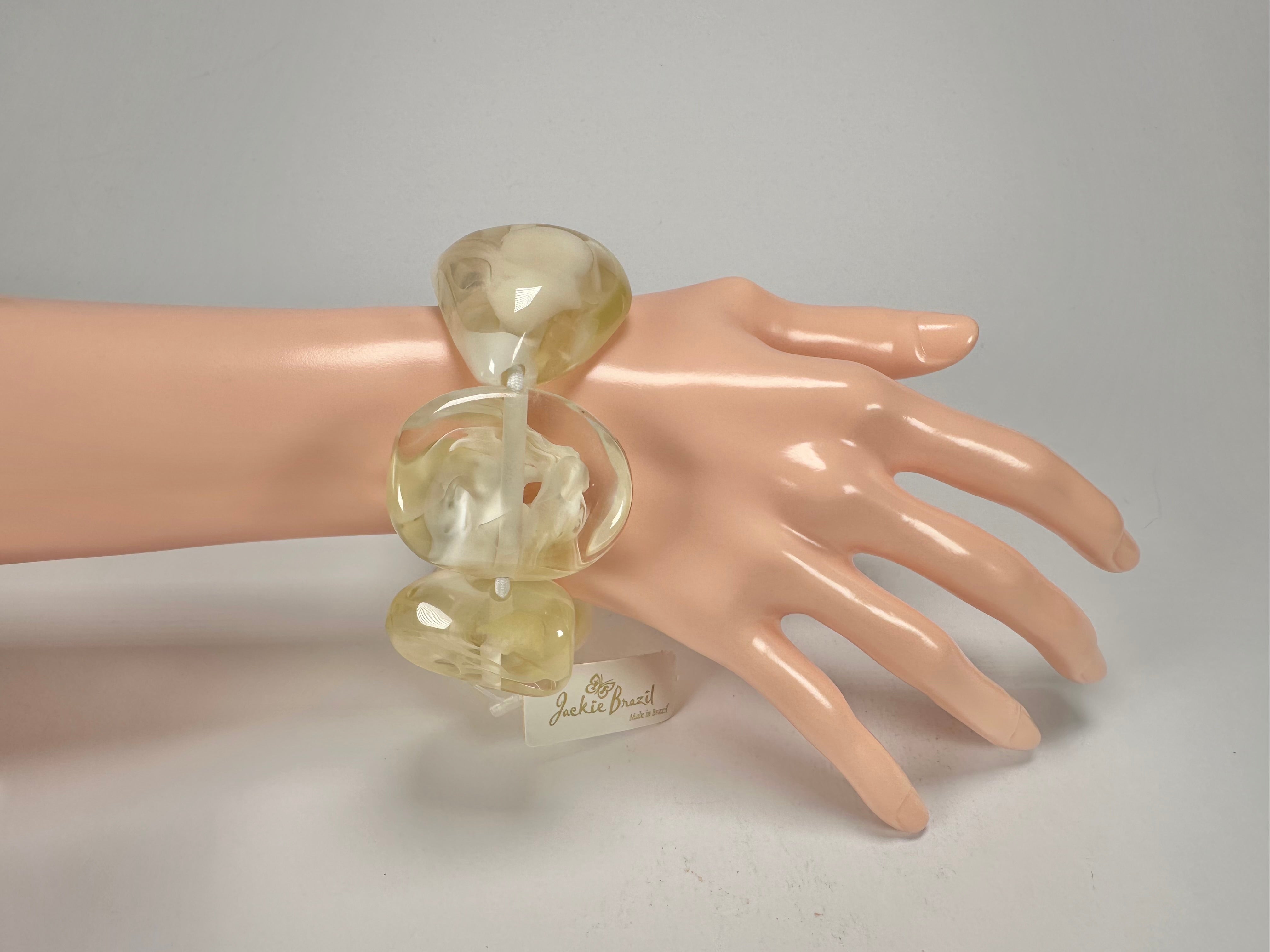 Jackie Brazil "Vesubio" Large Cusco Stones Cream Marble Elasticated Bracelet ( B1613 )