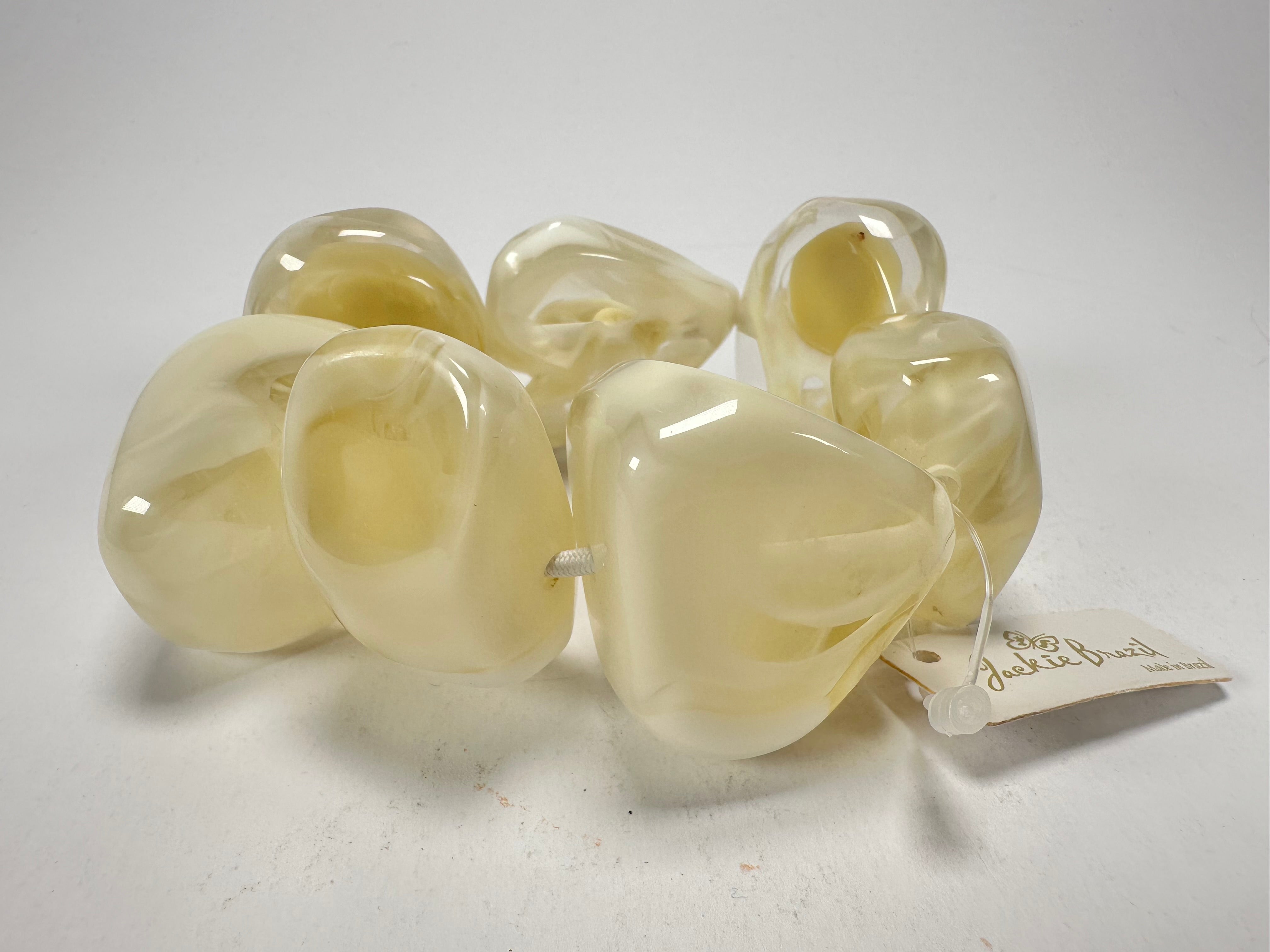 Jackie Brazil "Vesubio" Large Cusco Stones Cream Marble Elasticated Bracelet ( B1613 )